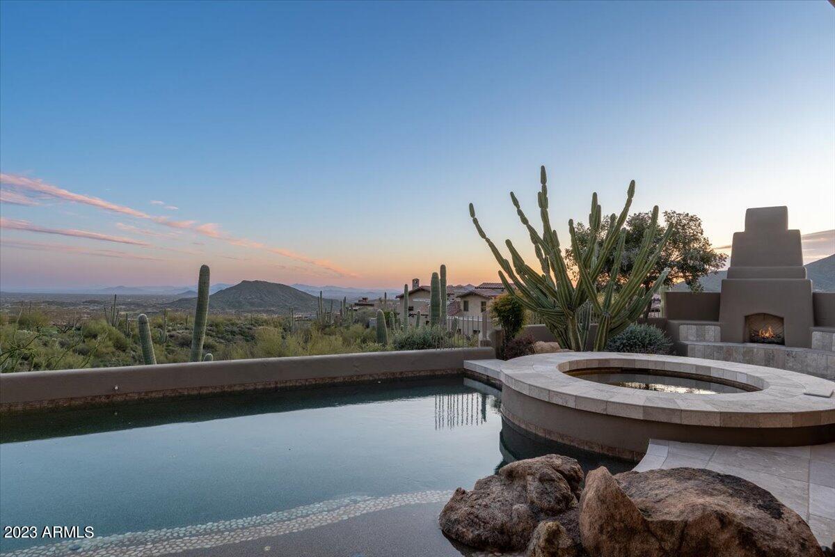 DESERT MOUNTAIN PHASE 3 UNIT 36 - Residential