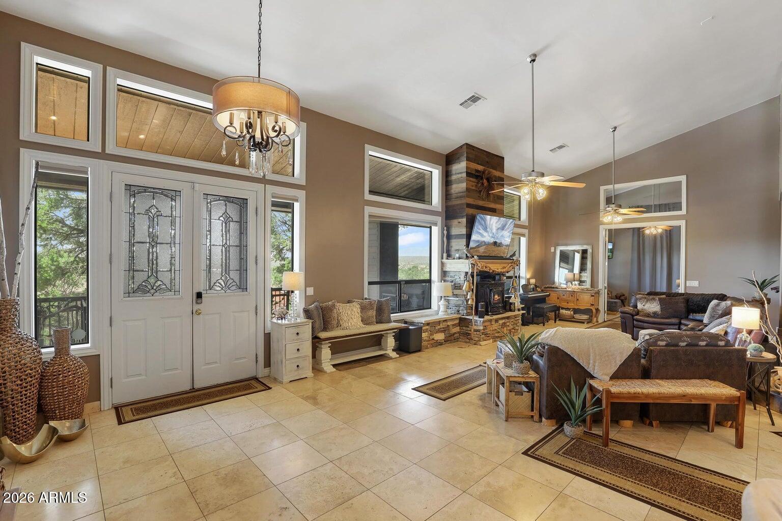 WOODHILL 2 - Residential
