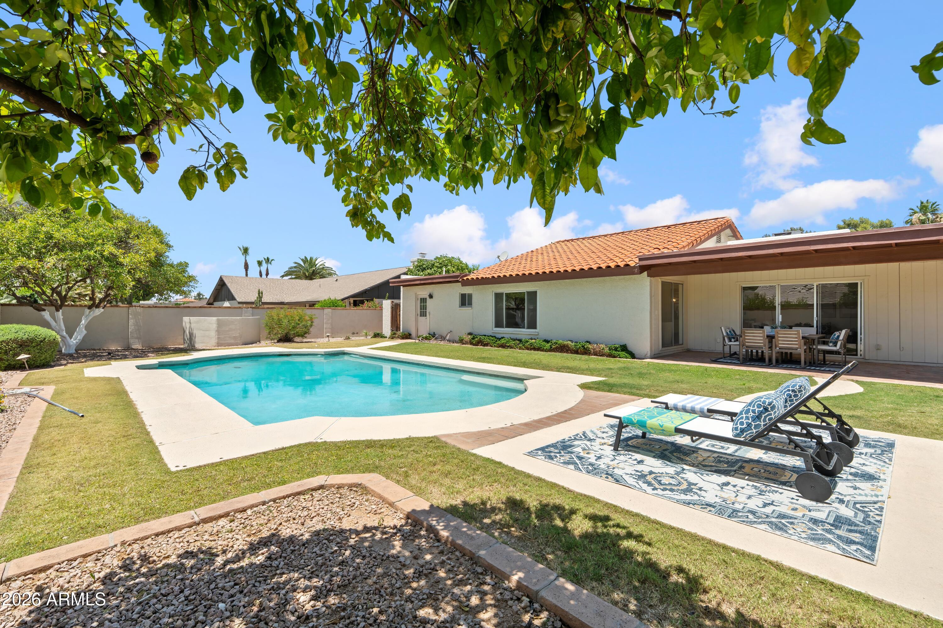 PARADISE PARK TRAILS - Residential