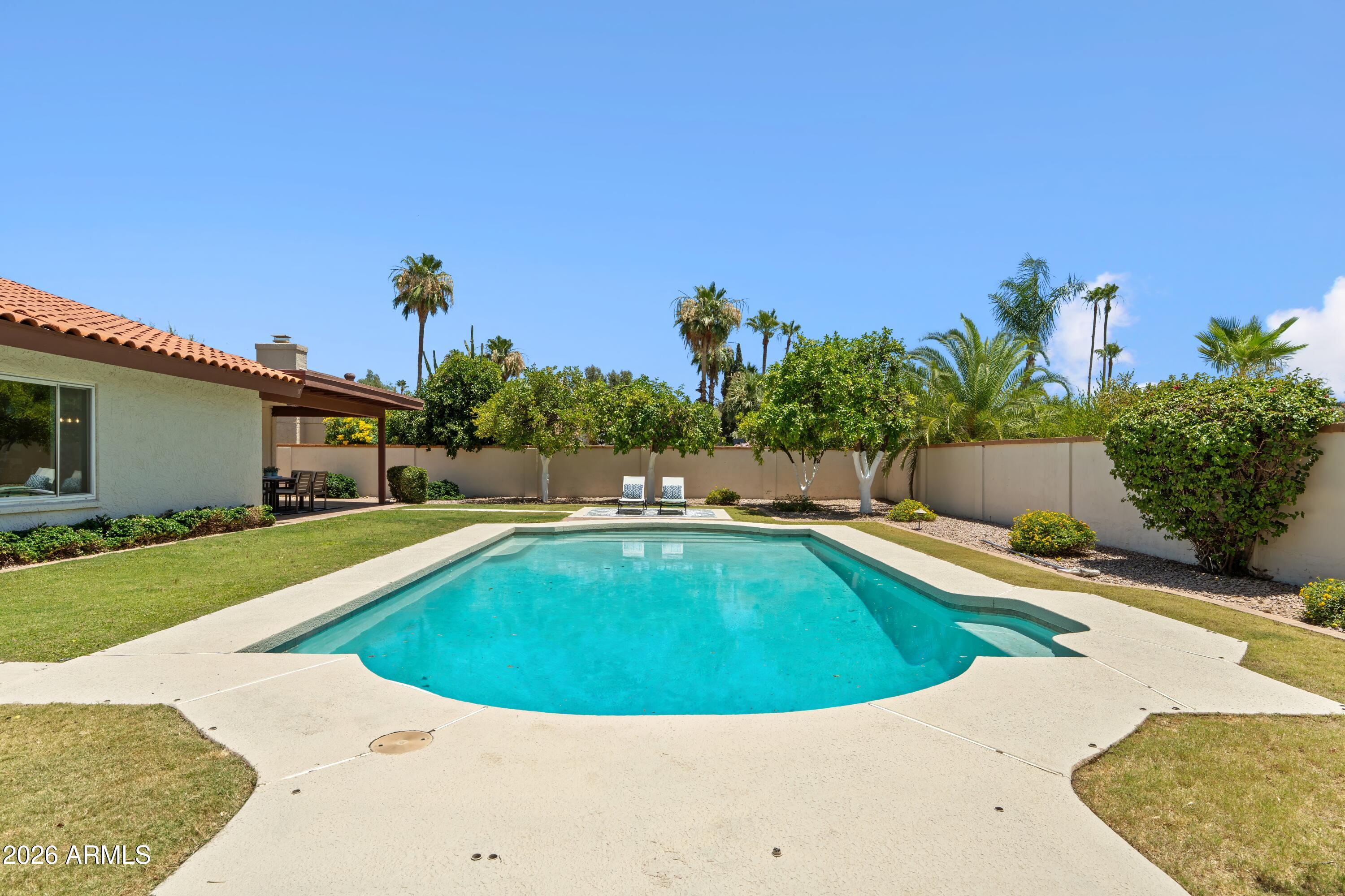 PARADISE PARK TRAILS - Residential