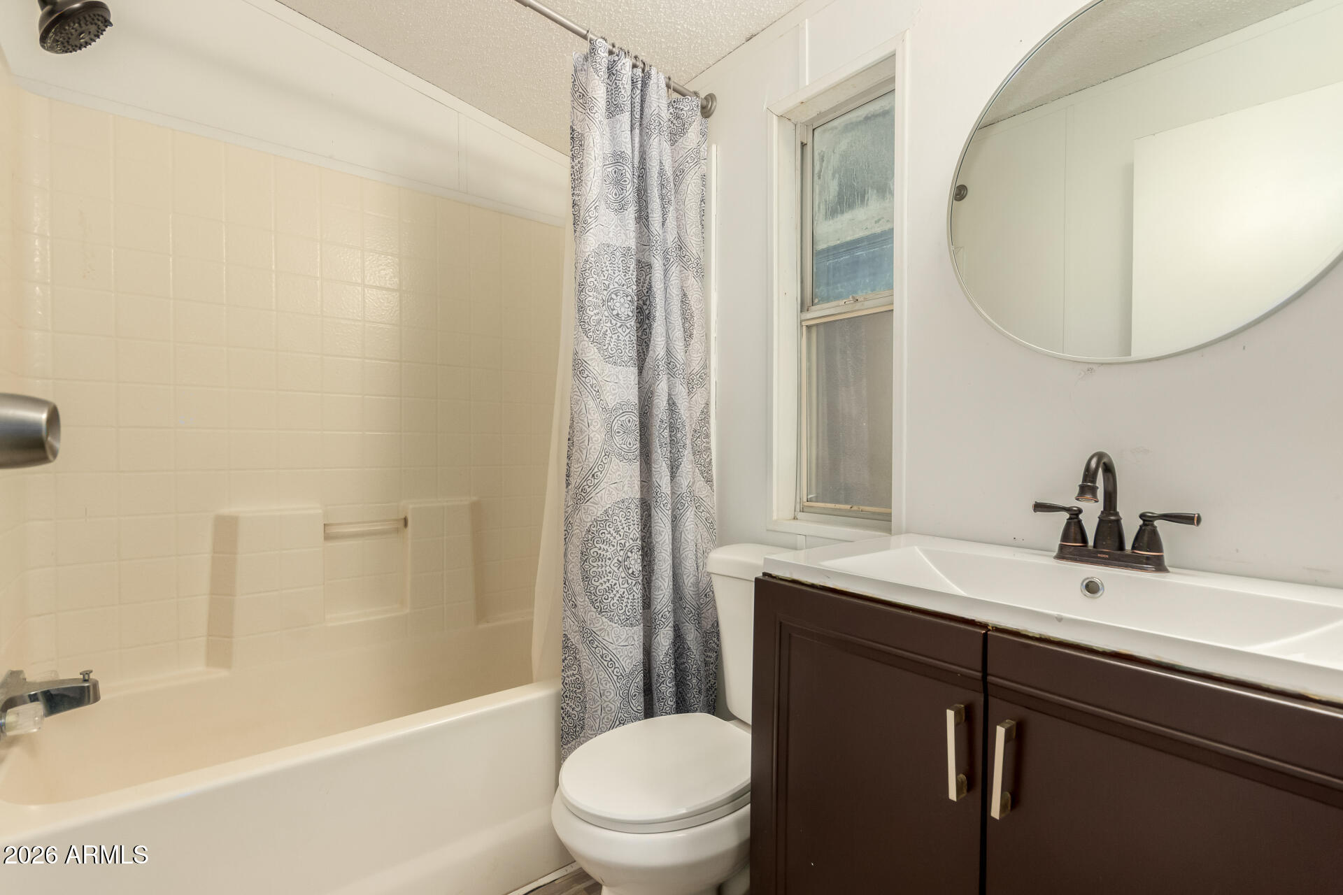 HIDDEN VALLEY ESTATES UNIT 16 - Residential