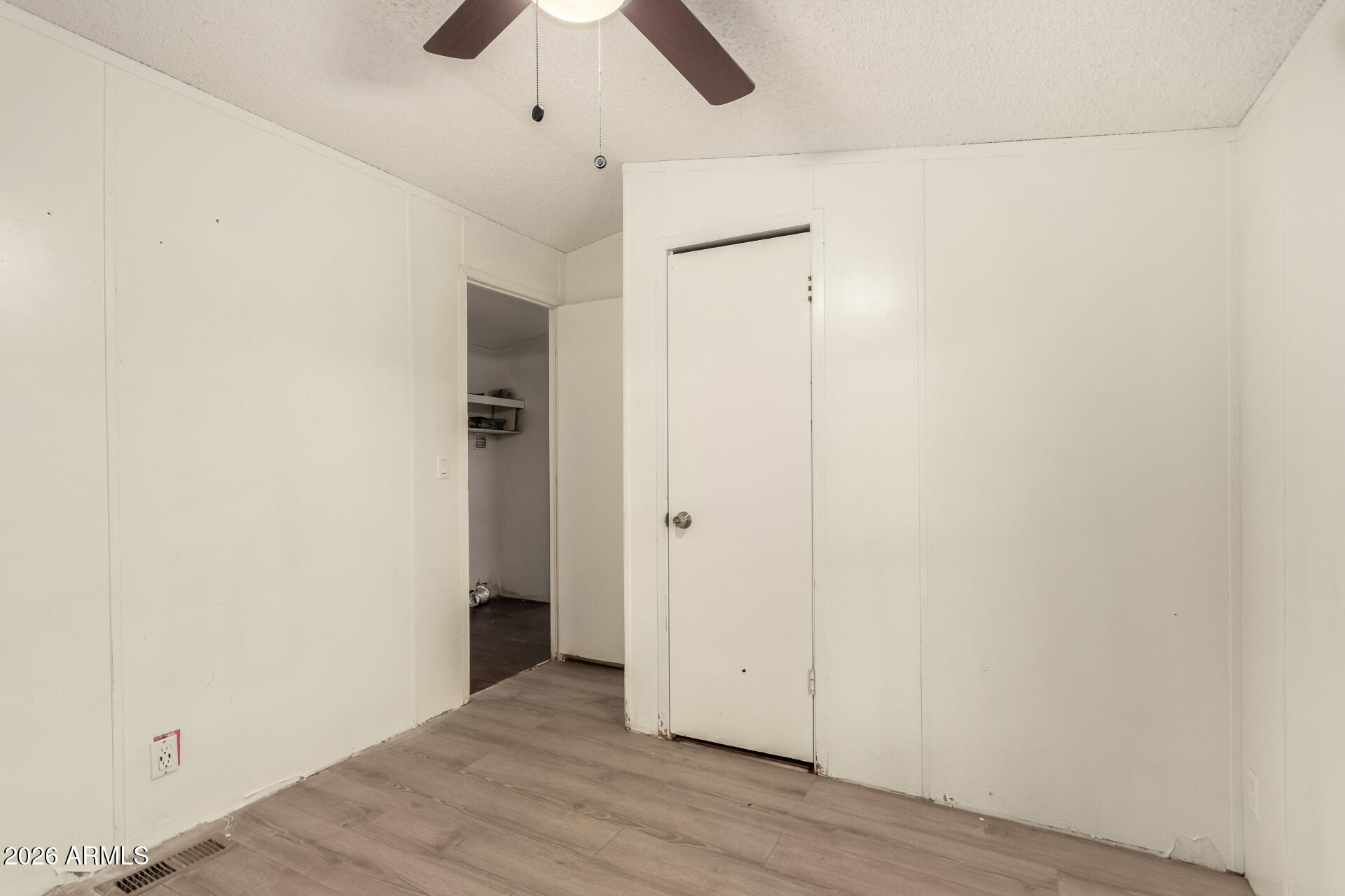 HIDDEN VALLEY ESTATES UNIT 16 - Residential
