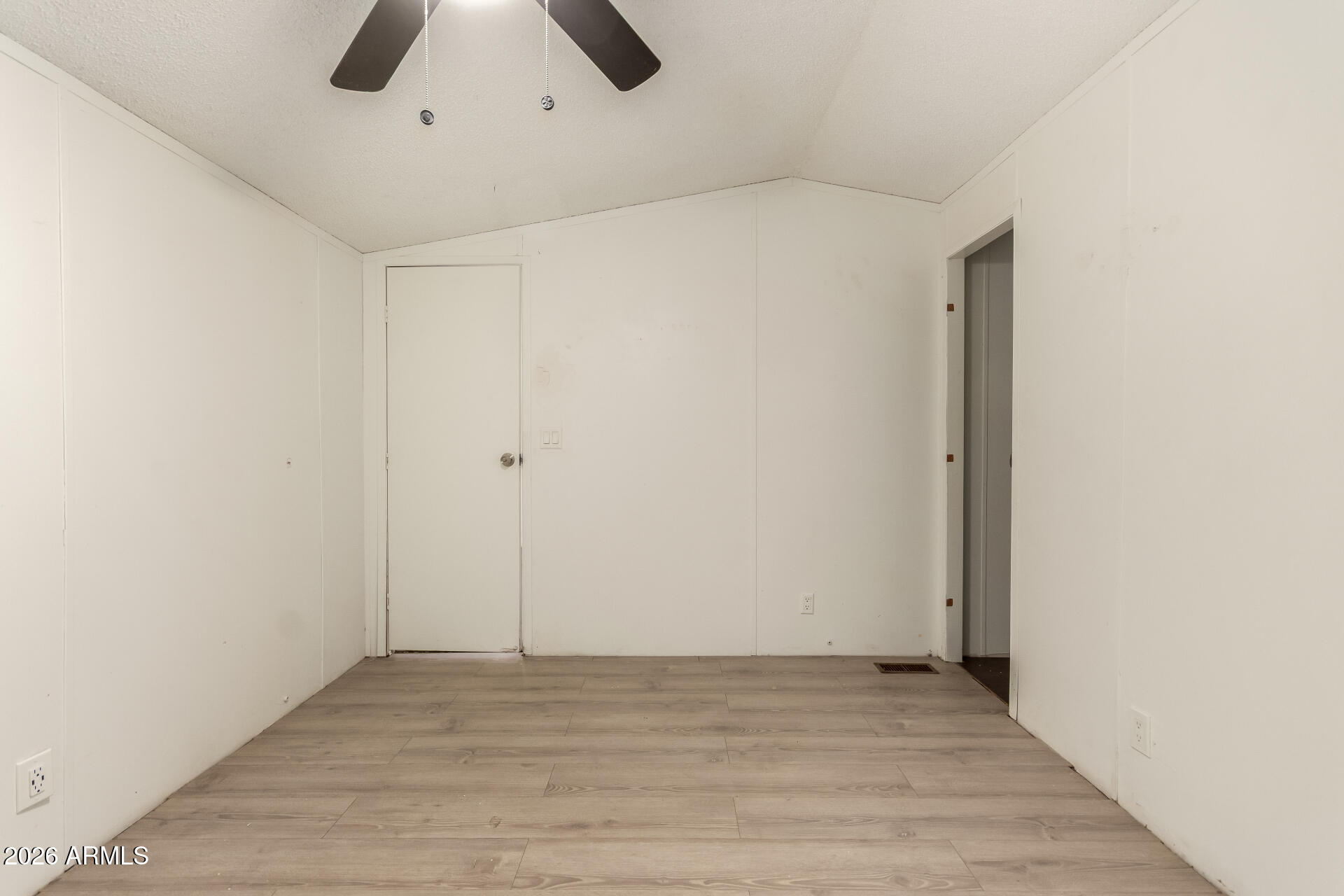 HIDDEN VALLEY ESTATES UNIT 16 - Residential