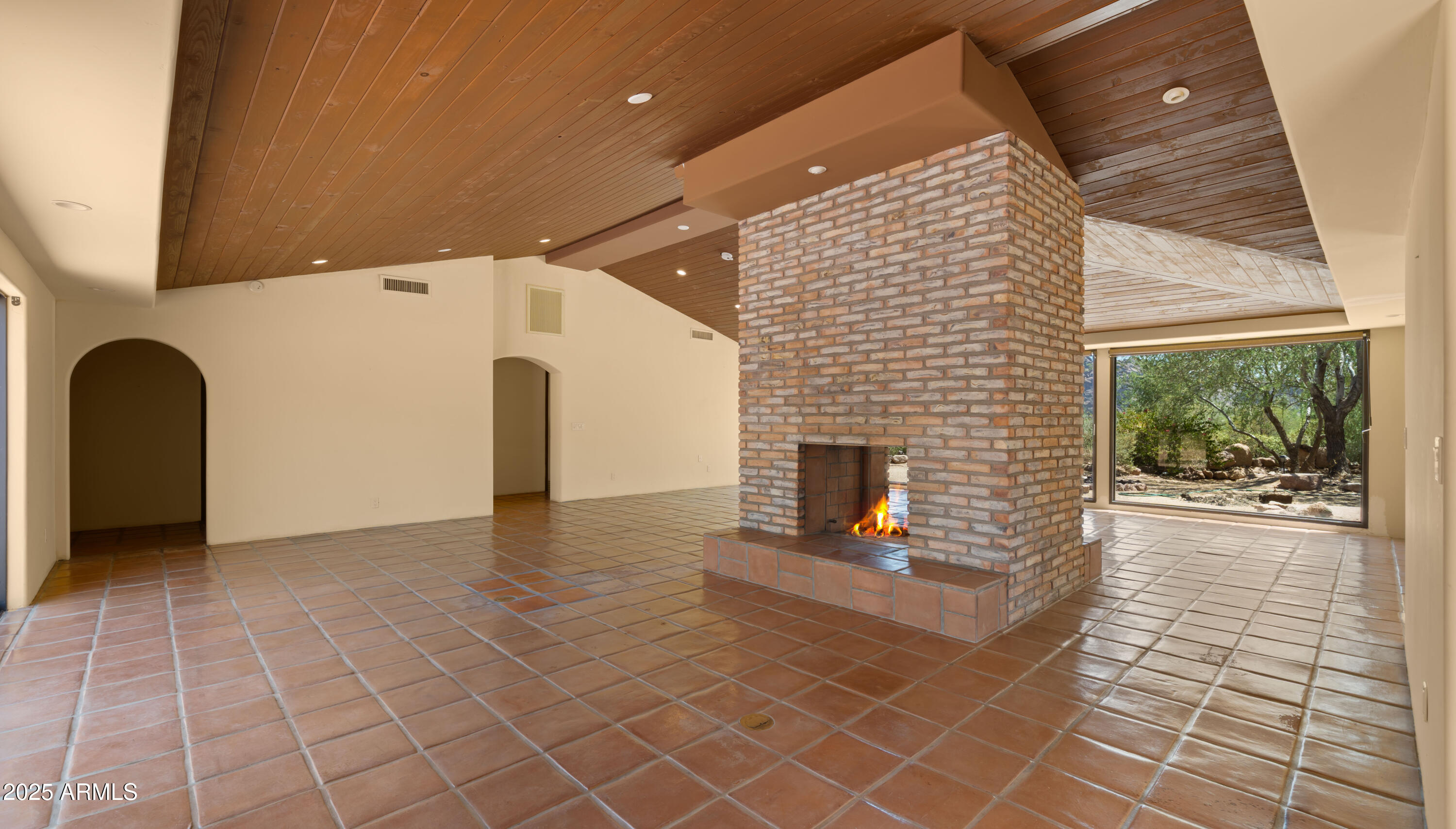 PARADISE HILLS ESTATES - Residential
