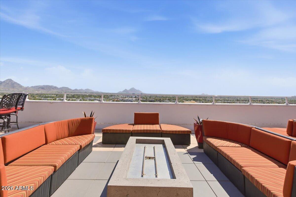LANDMARK TOWERS CONDOMINIUM - Residential