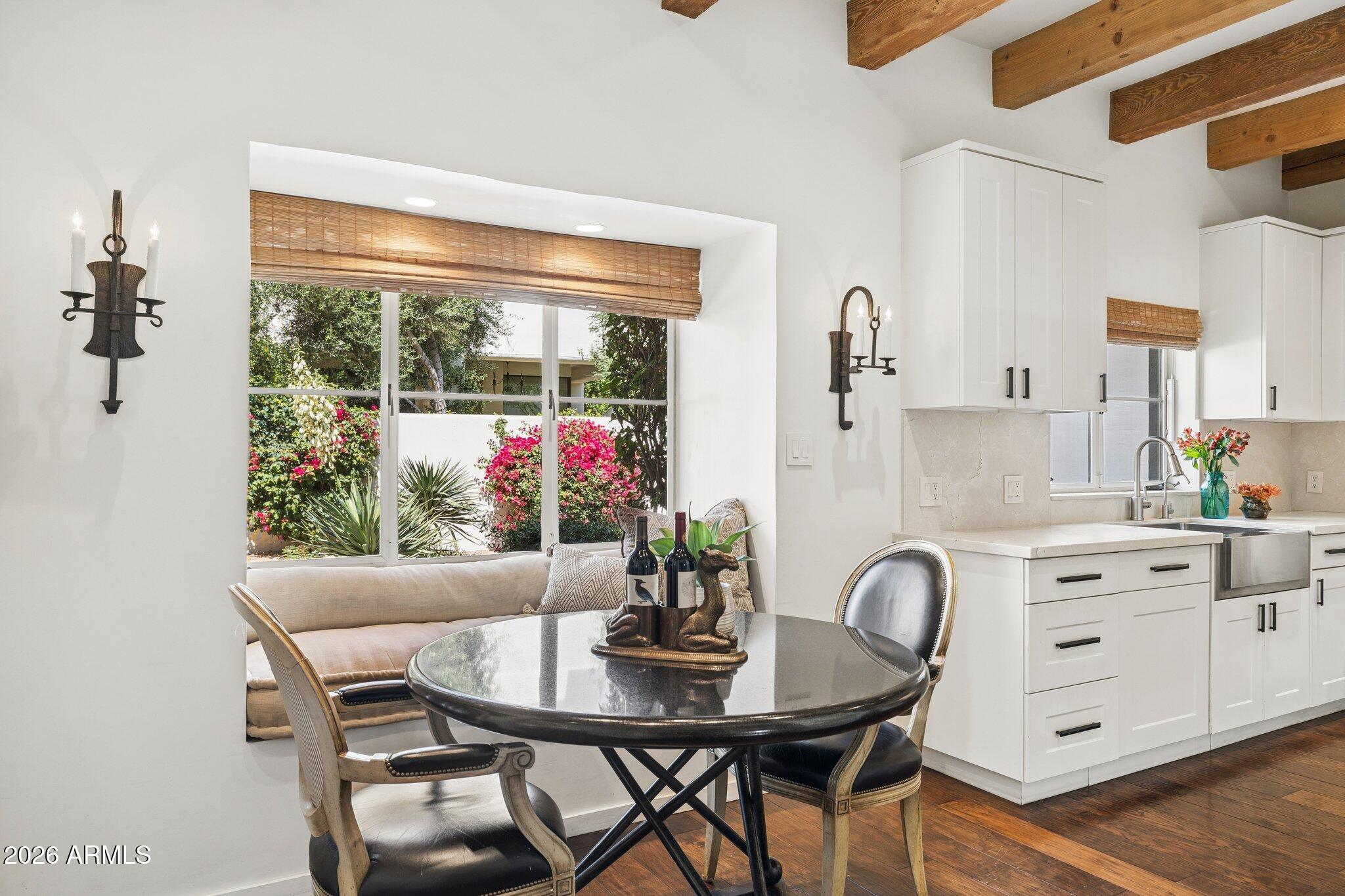 CASA BLANCA - Residential