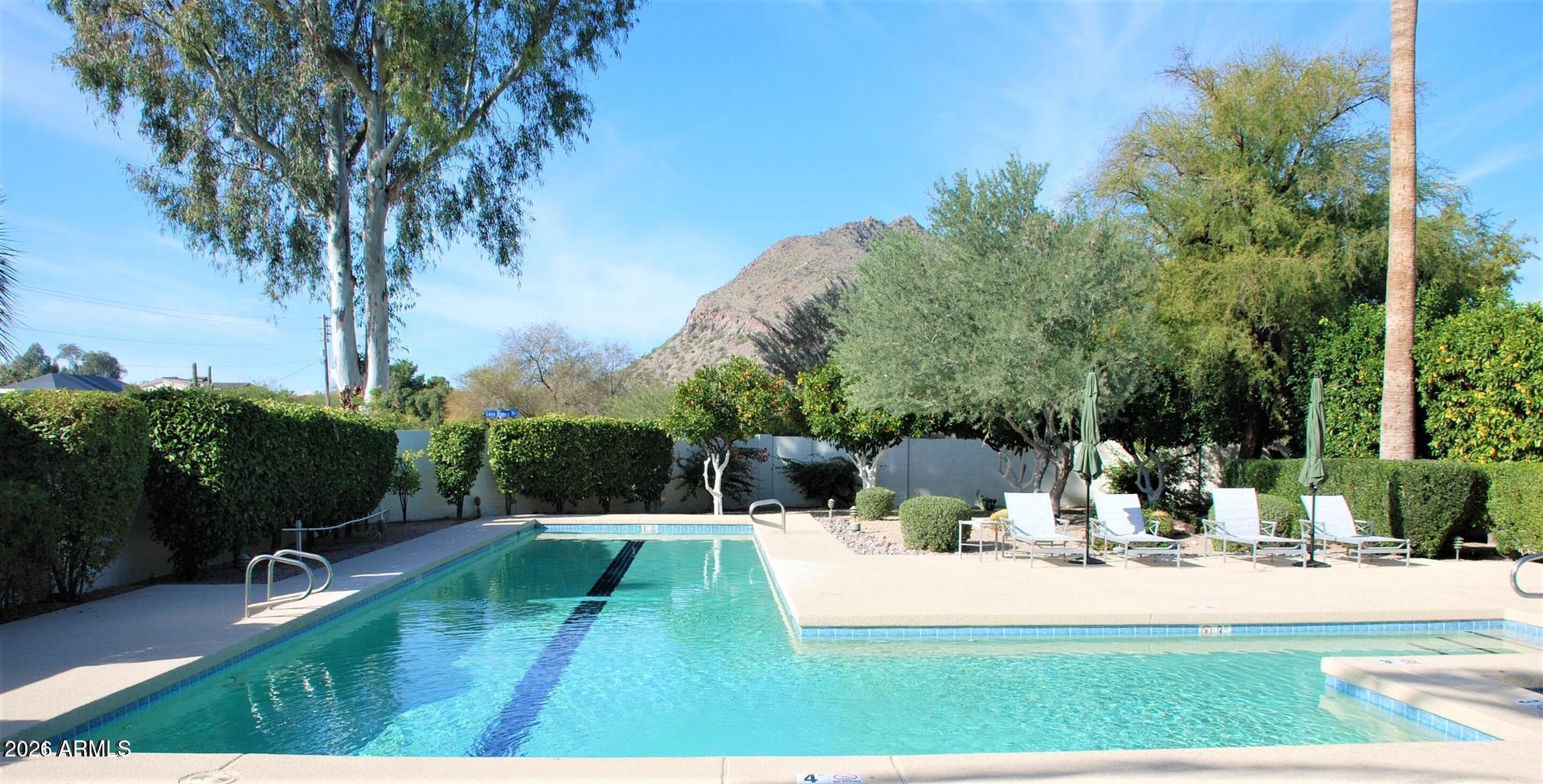 CASA BLANCA - Residential