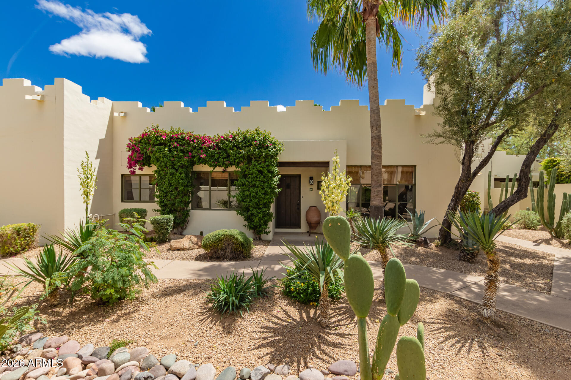 CASA BLANCA - Residential
