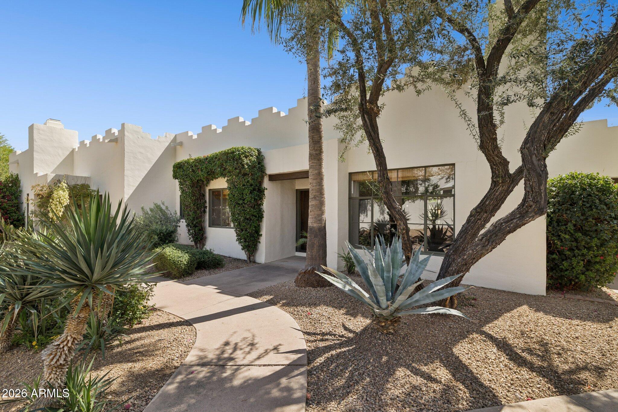 CASA BLANCA - Residential