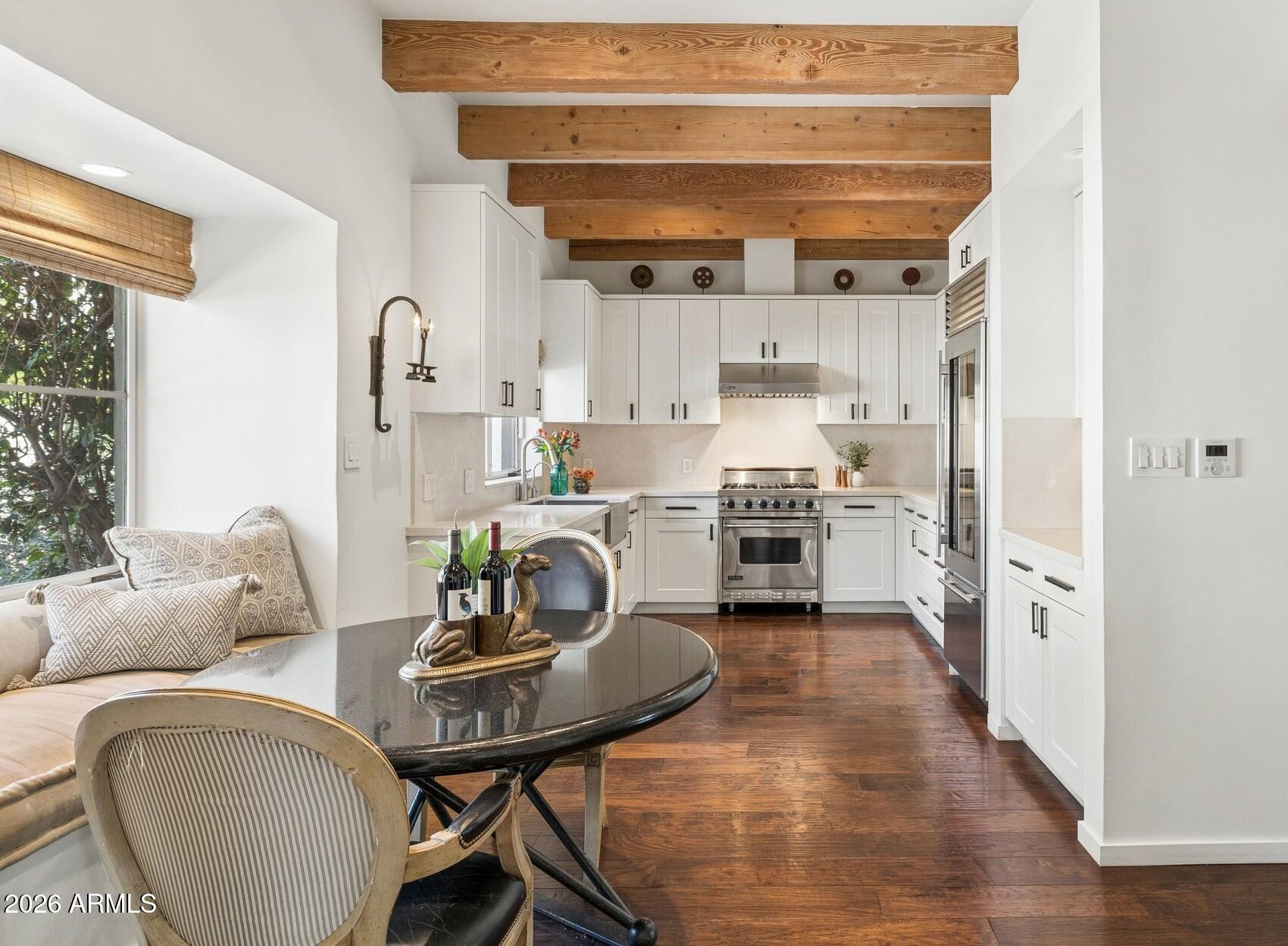 CASA BLANCA - Residential