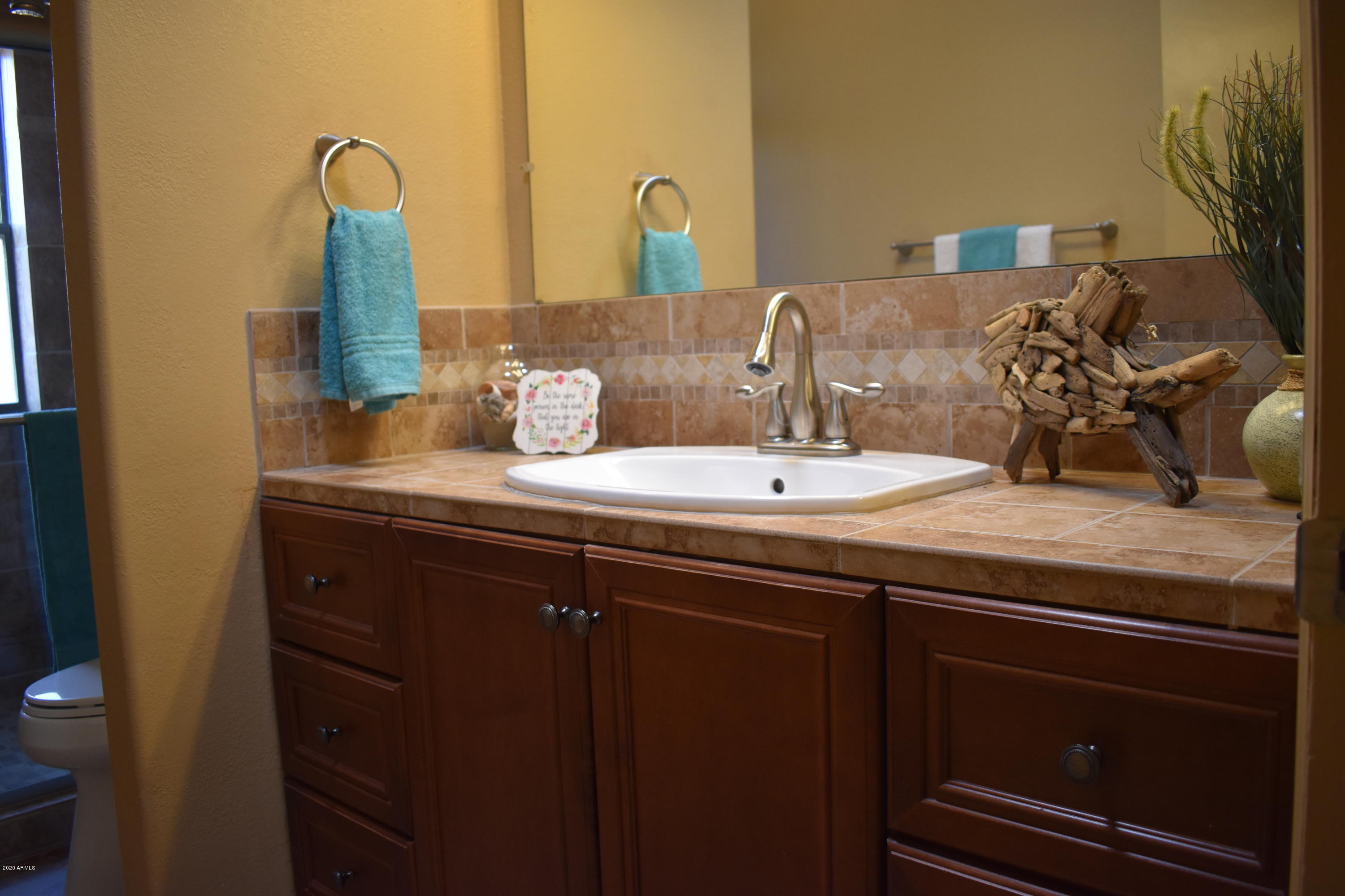 TOWN & COUNTRY ESTATES UNIT 12 - Residential