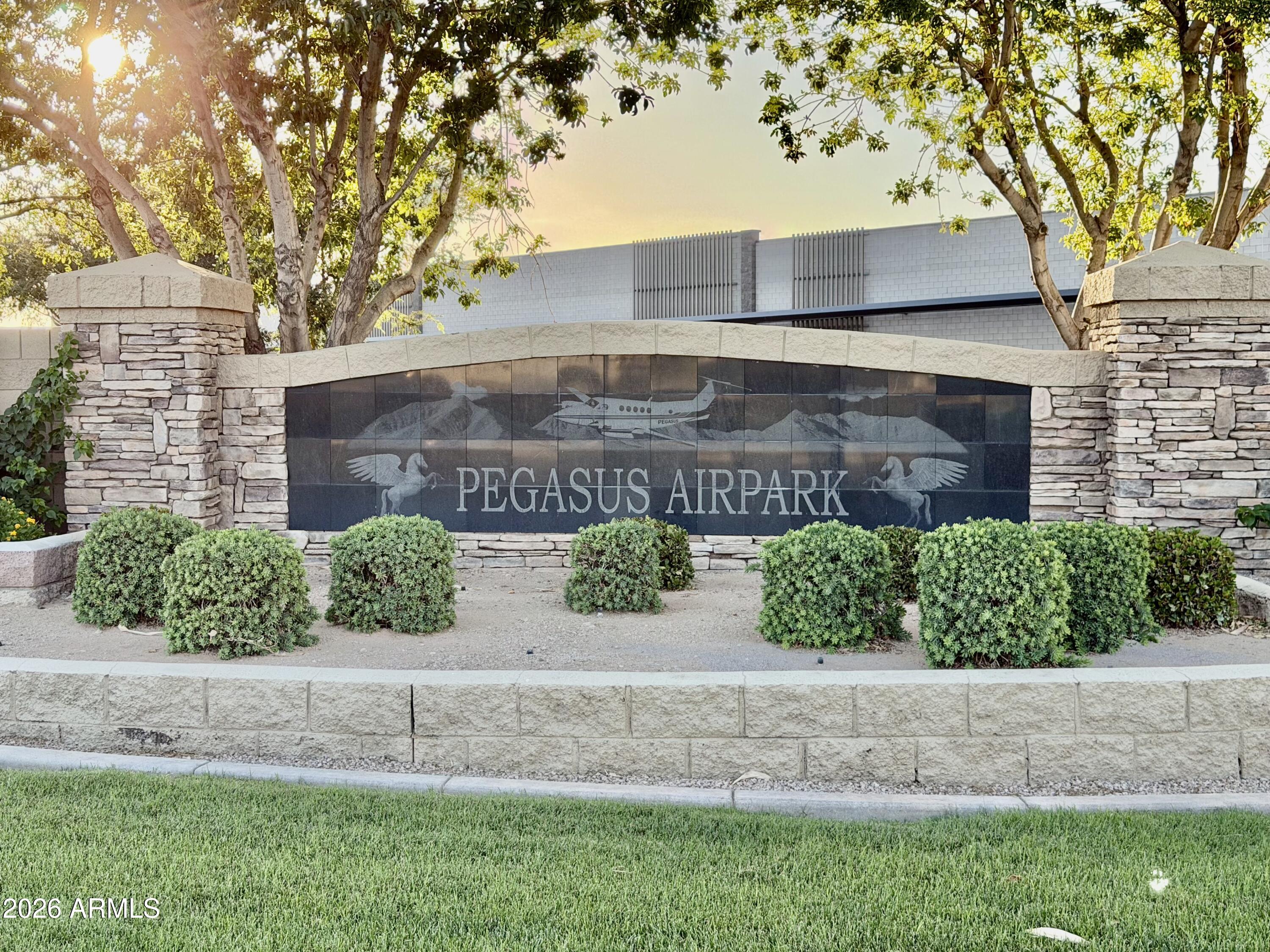 Pegasus Airpark - Land