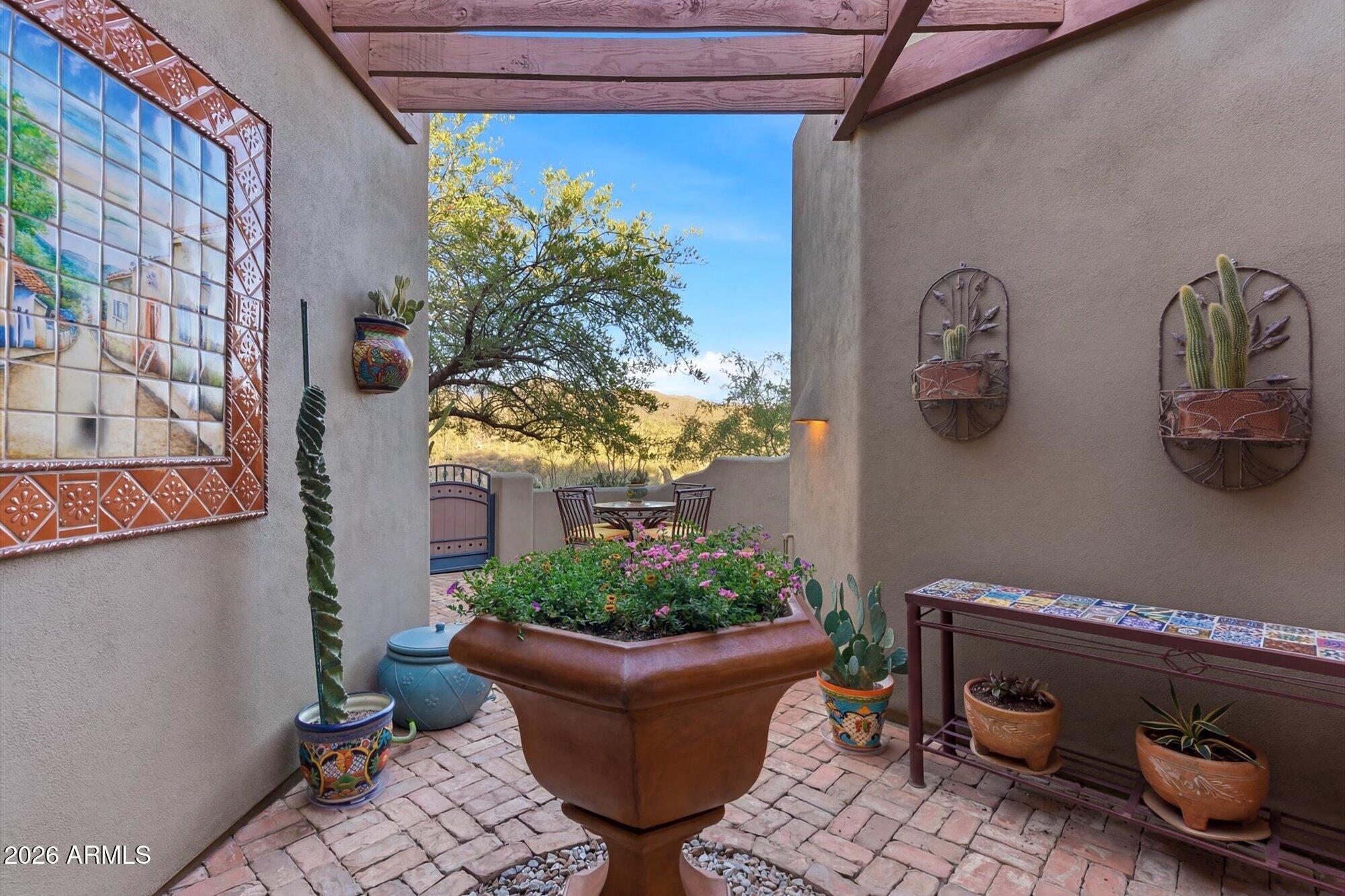 UNSUBDIVIDED CAVE CREEK - Residential