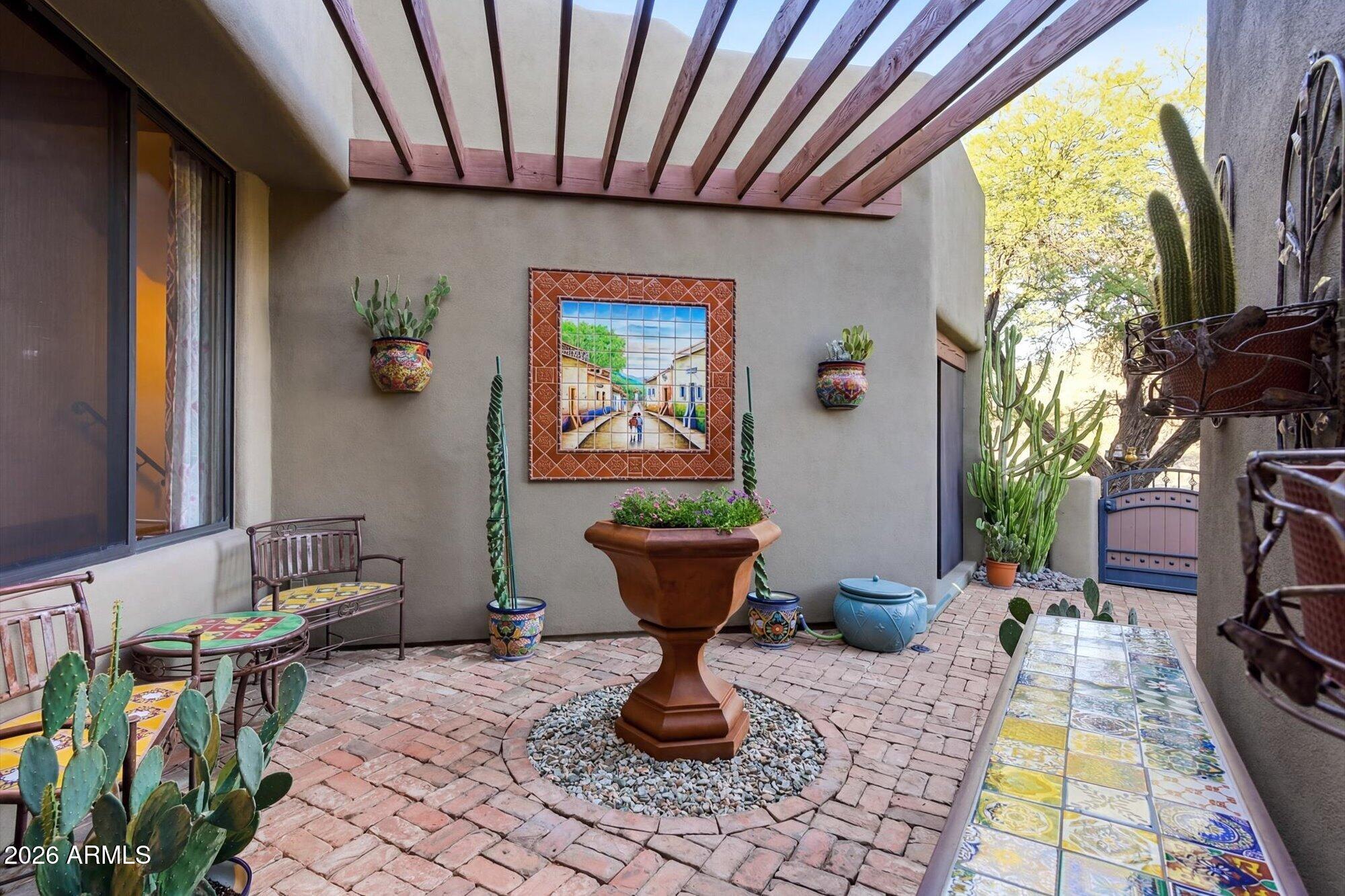 UNSUBDIVIDED CAVE CREEK - Residential