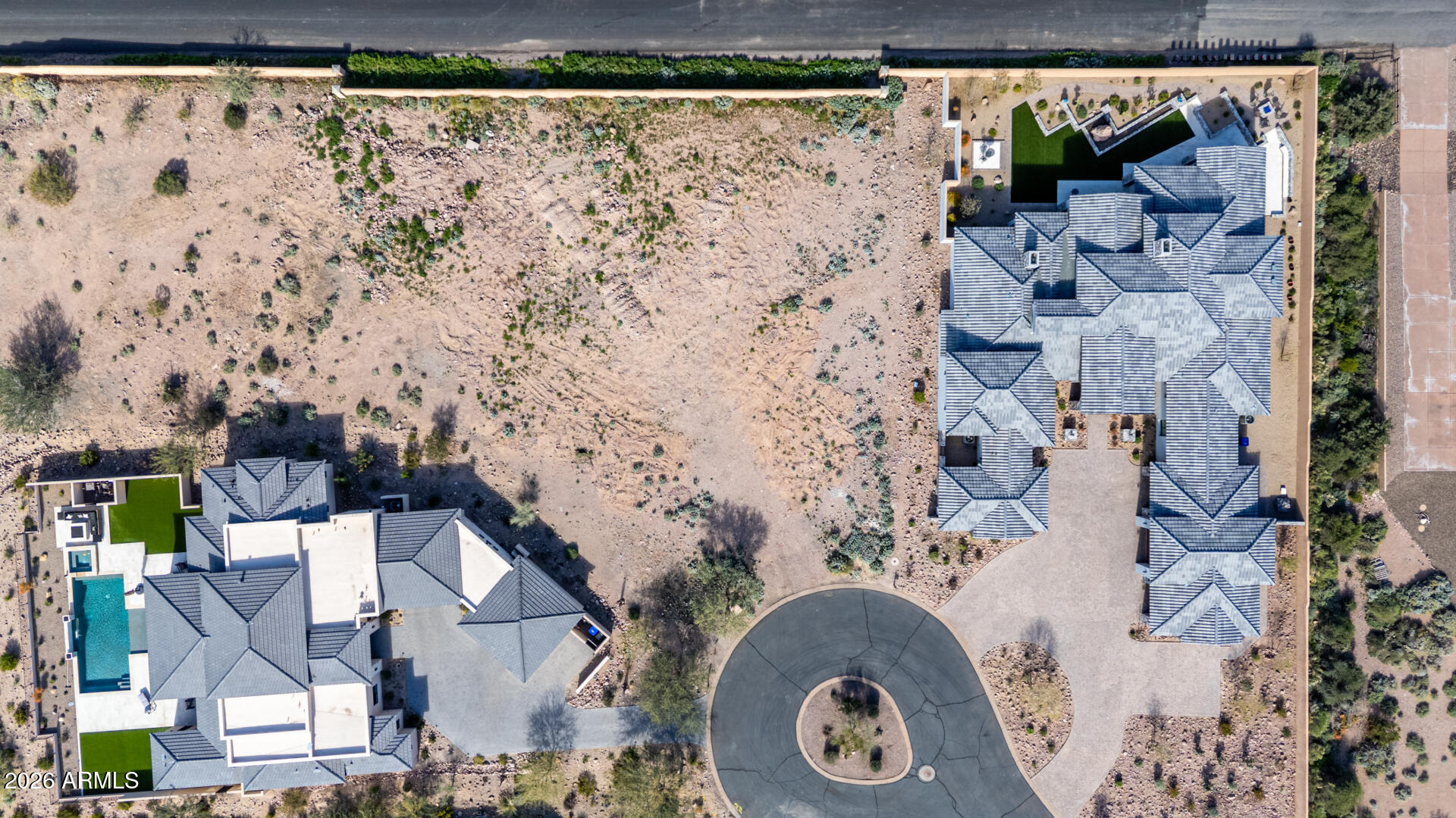 Superstition Mountain - Land