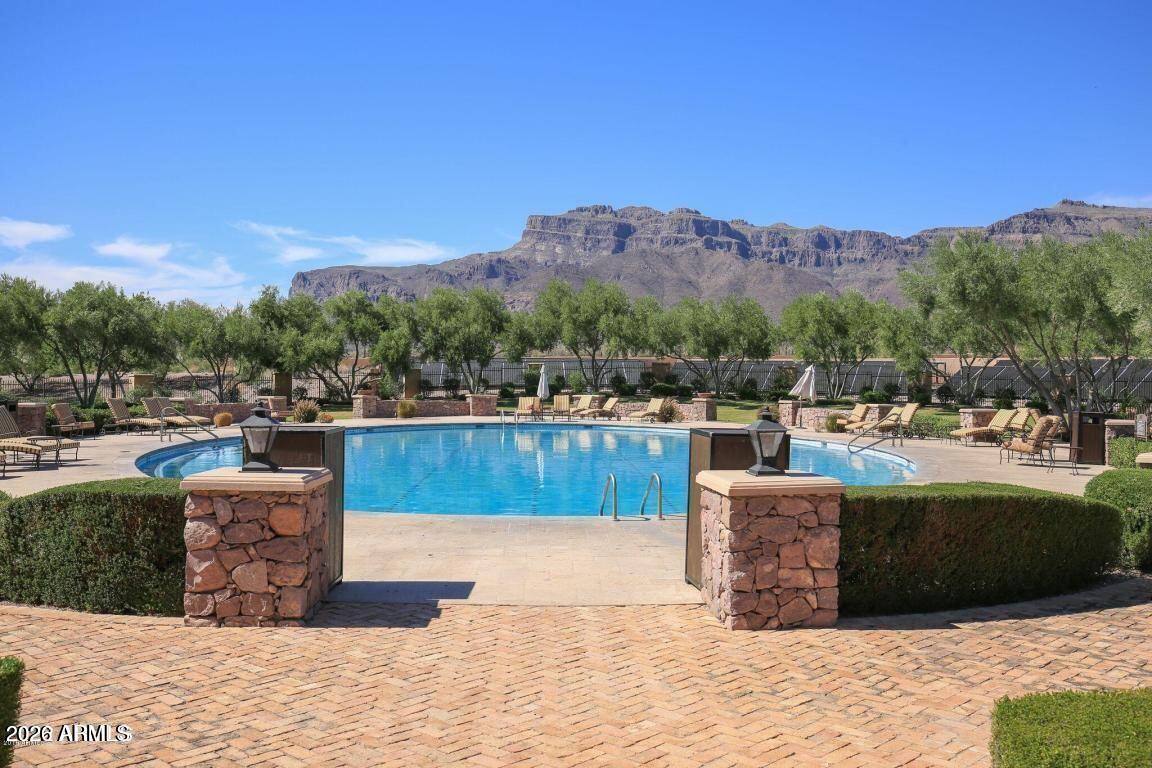Superstition Mountain - Land
