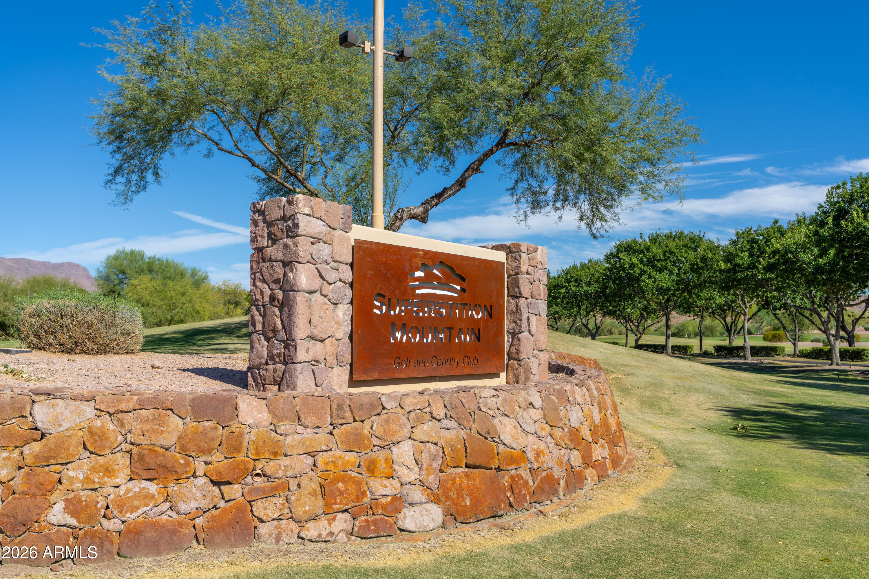 Superstition Mountain - Land