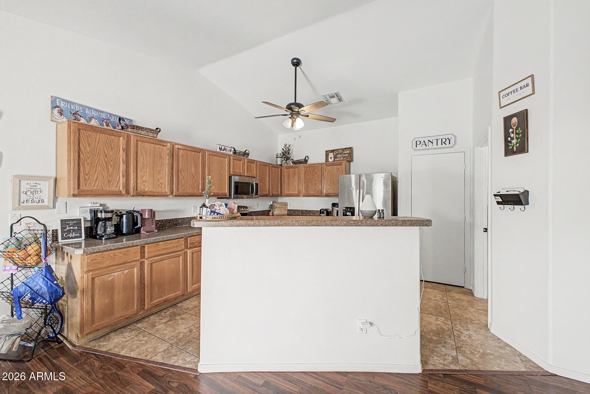RENAISSANCE POINT UNIT 2 - Residential