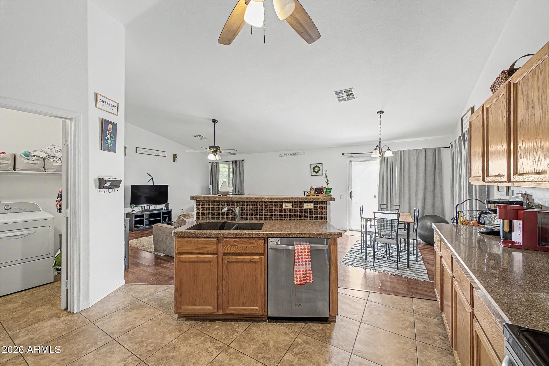 RENAISSANCE POINT UNIT 2 - Residential
