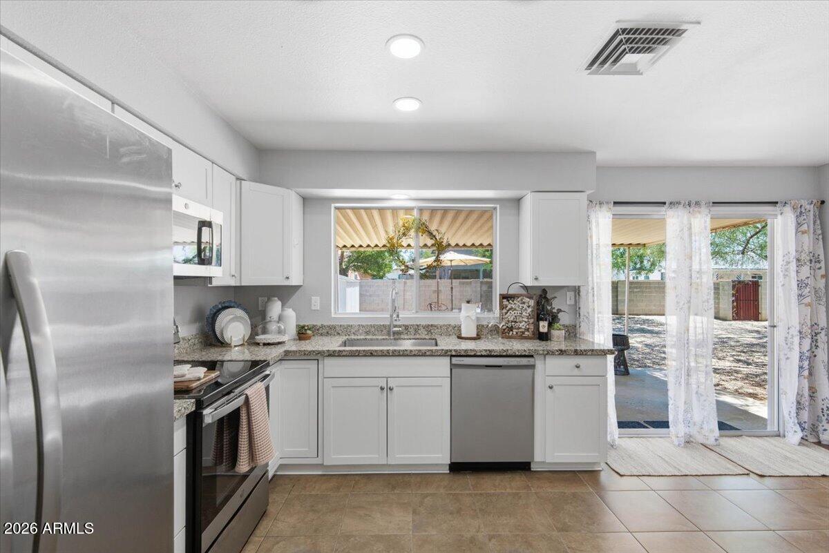 KNOELL EAST UNIT 6 - Residential