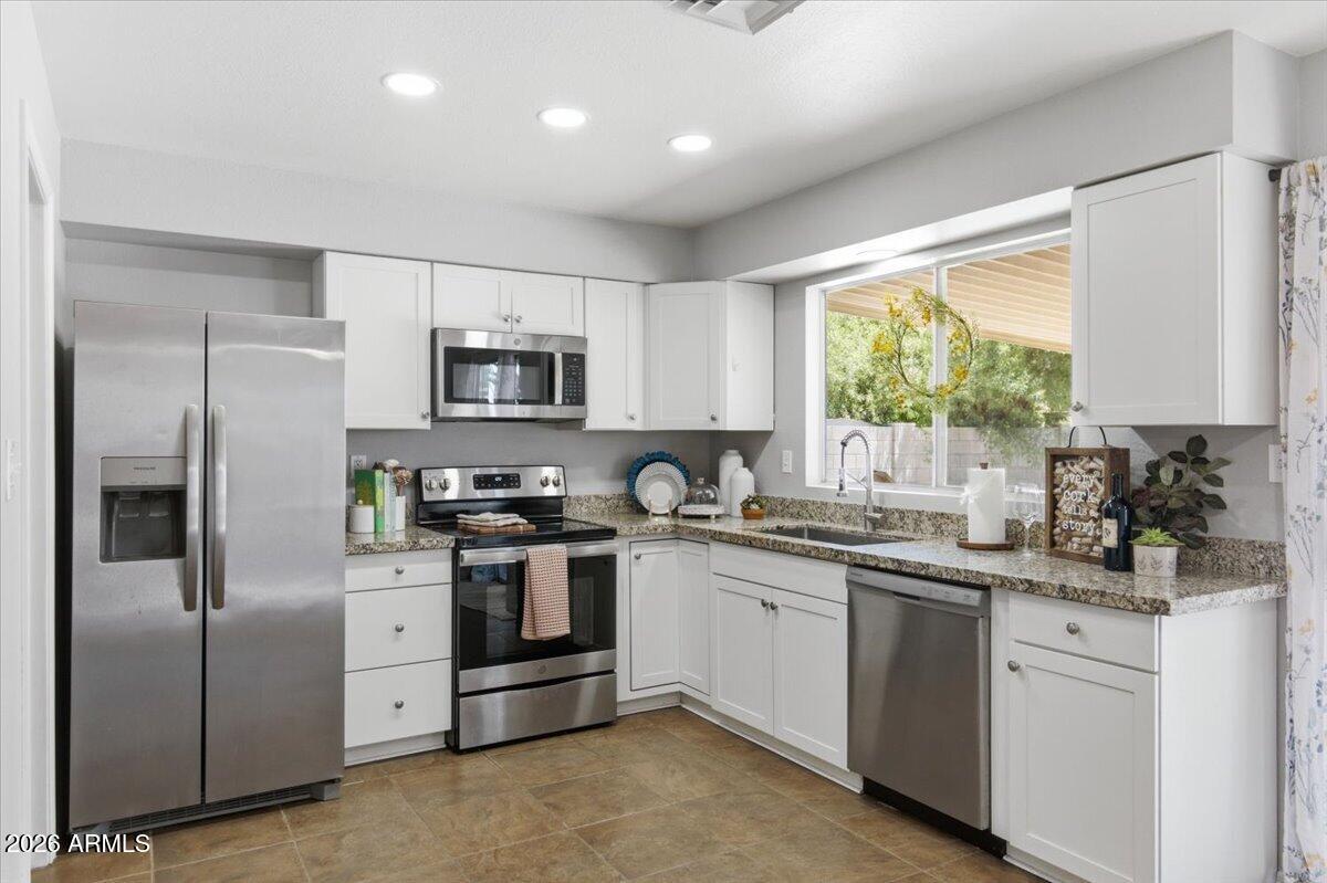 KNOELL EAST UNIT 6 - Residential