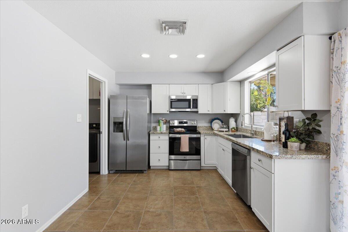 KNOELL EAST UNIT 6 - Residential