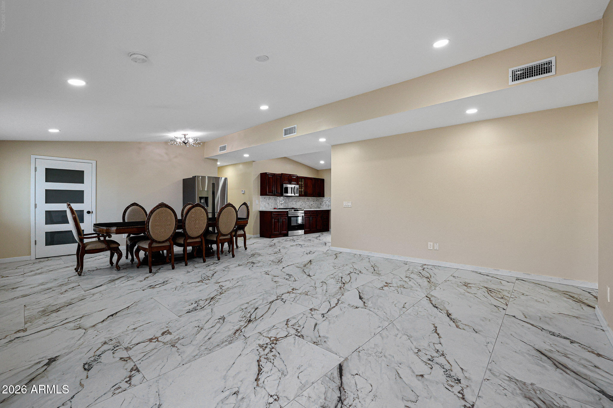 UNIVERSITY HEIGHTS - Residential
