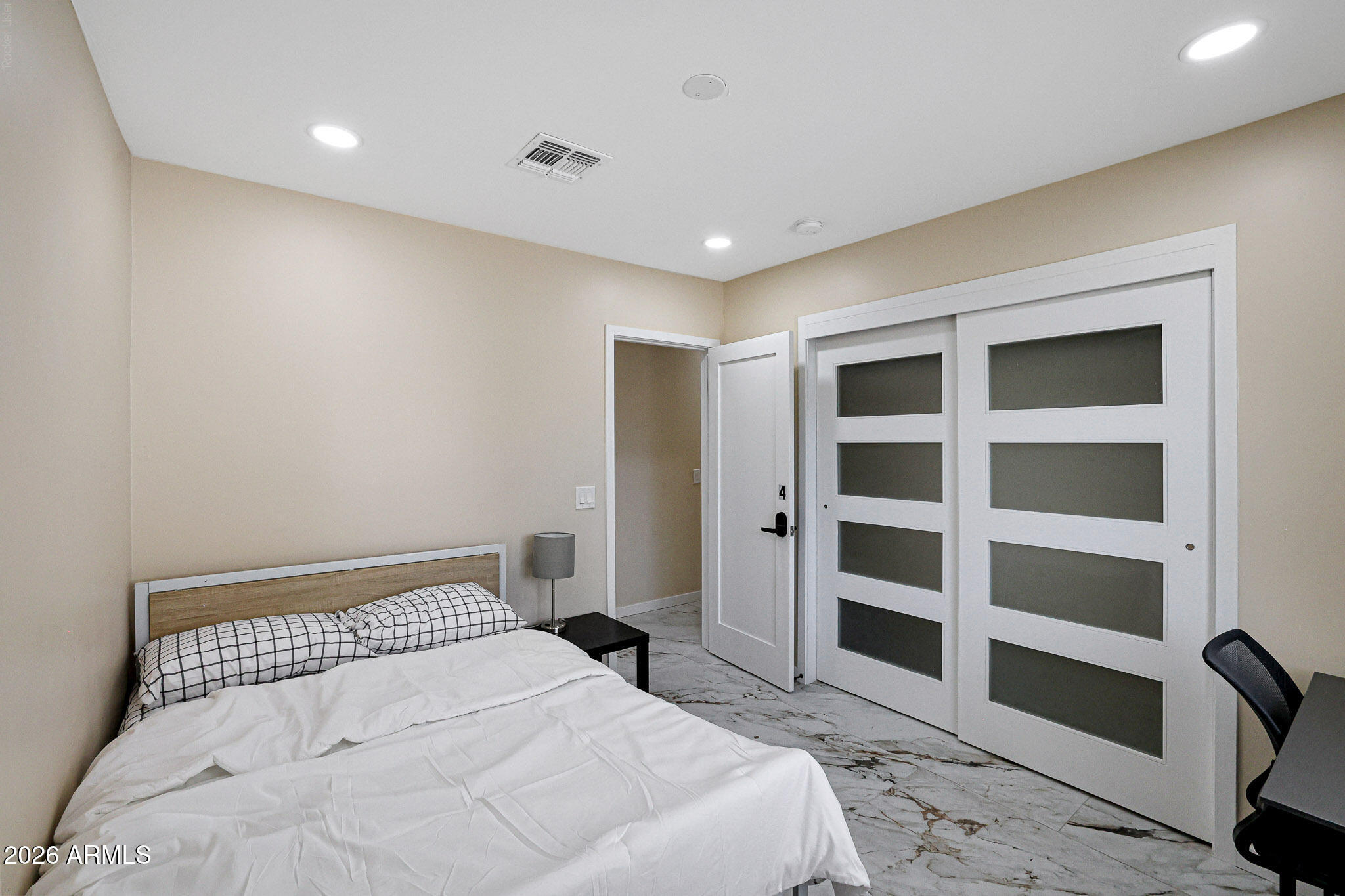 UNIVERSITY HEIGHTS - Residential
