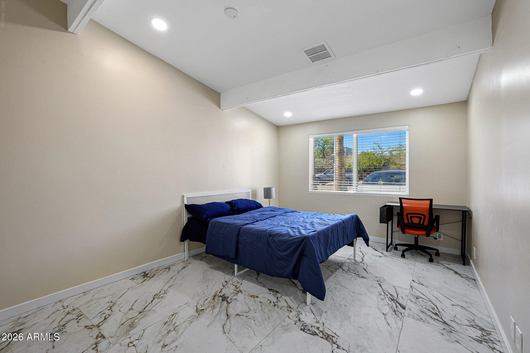 UNIVERSITY HEIGHTS - Residential