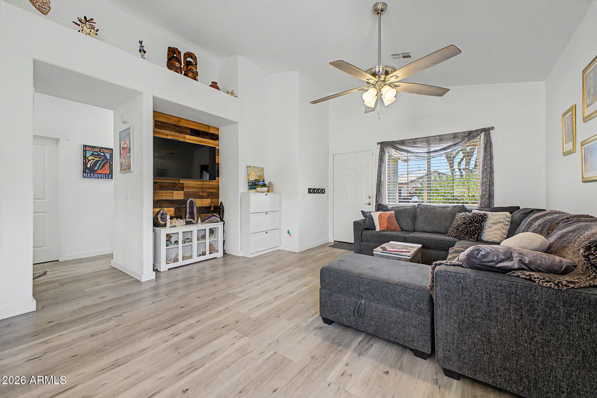 ANTHEM UNIT 6 - Residential