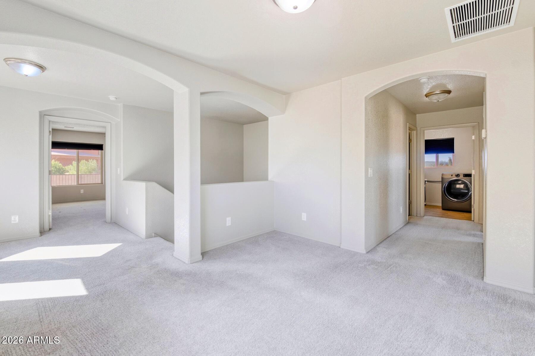 REFLECTIONS VALIENTE - Residential