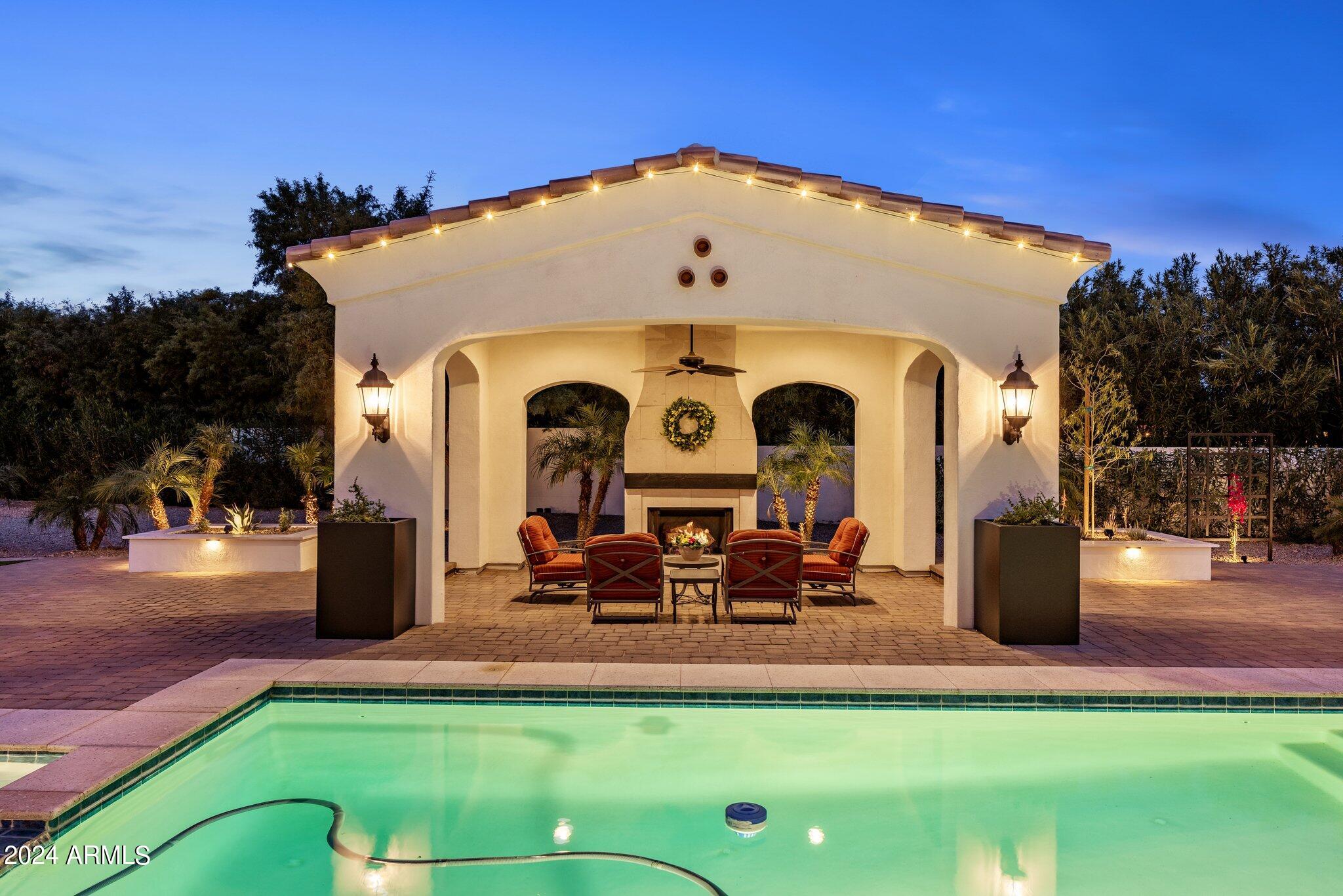 PARADISE HIGHLANDS ESTATES - Residential