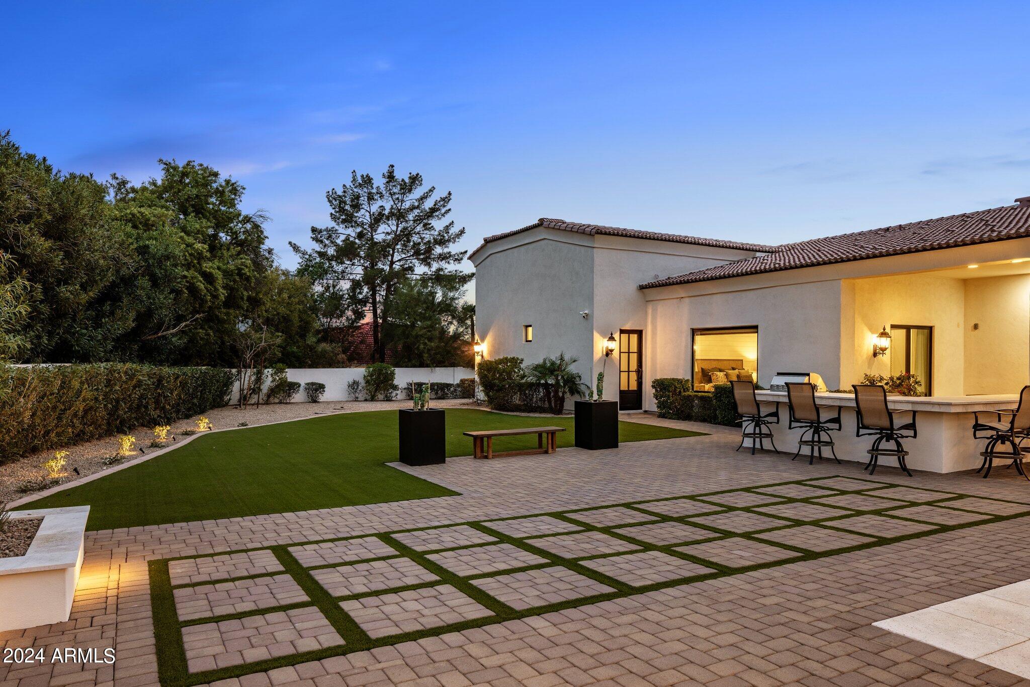 PARADISE HIGHLANDS ESTATES - Residential