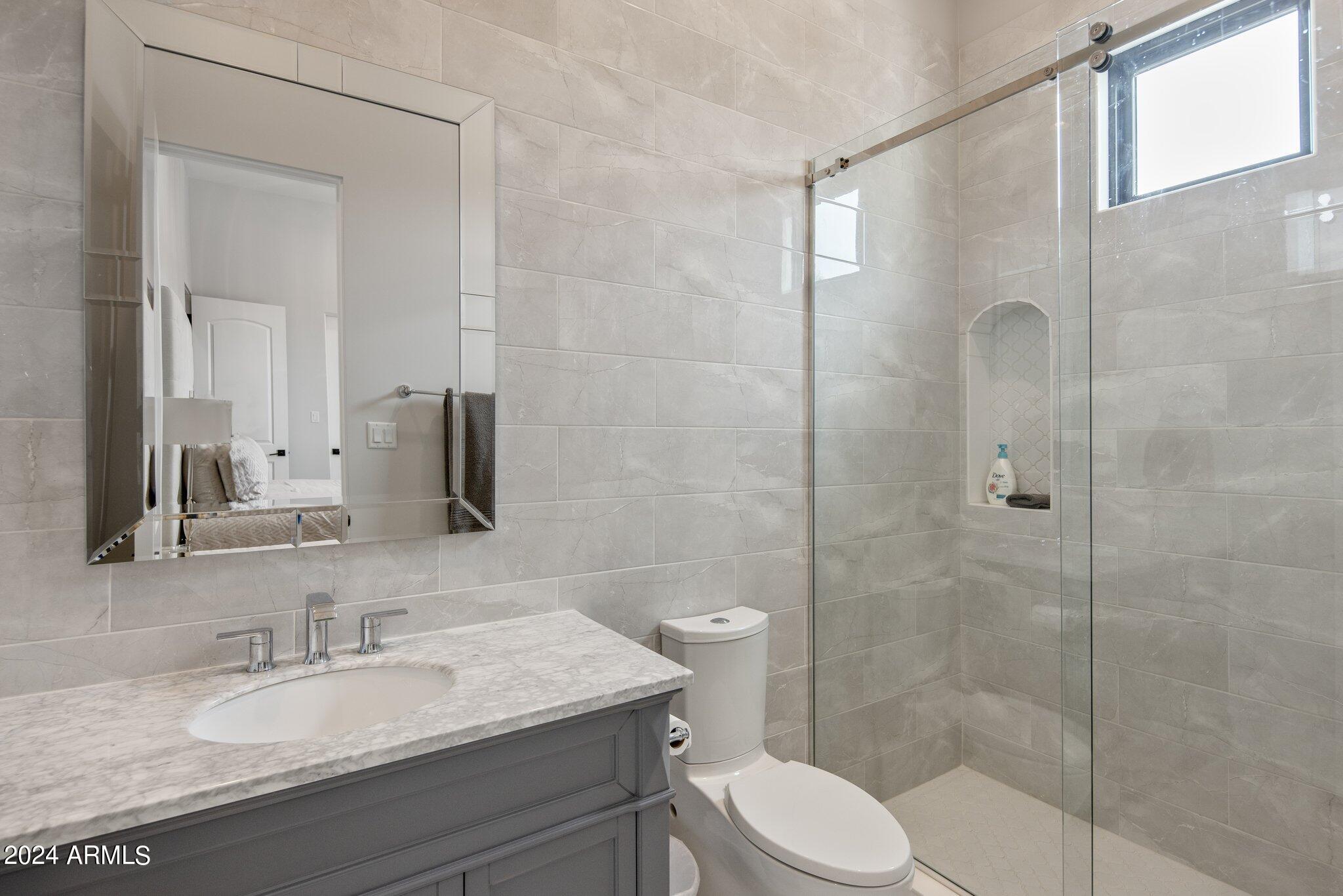 PARADISE HIGHLANDS ESTATES - Residential