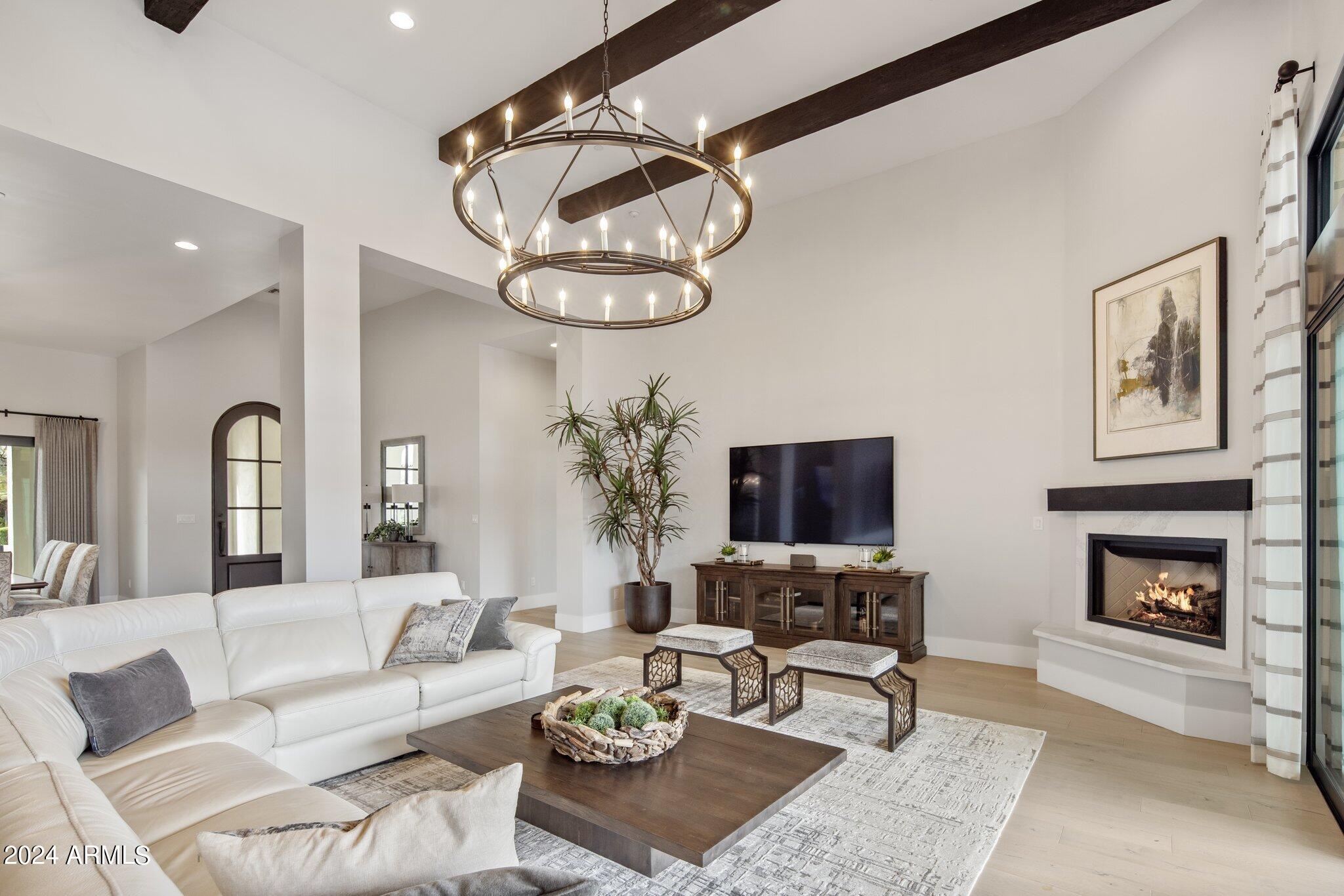PARADISE HIGHLANDS ESTATES - Residential