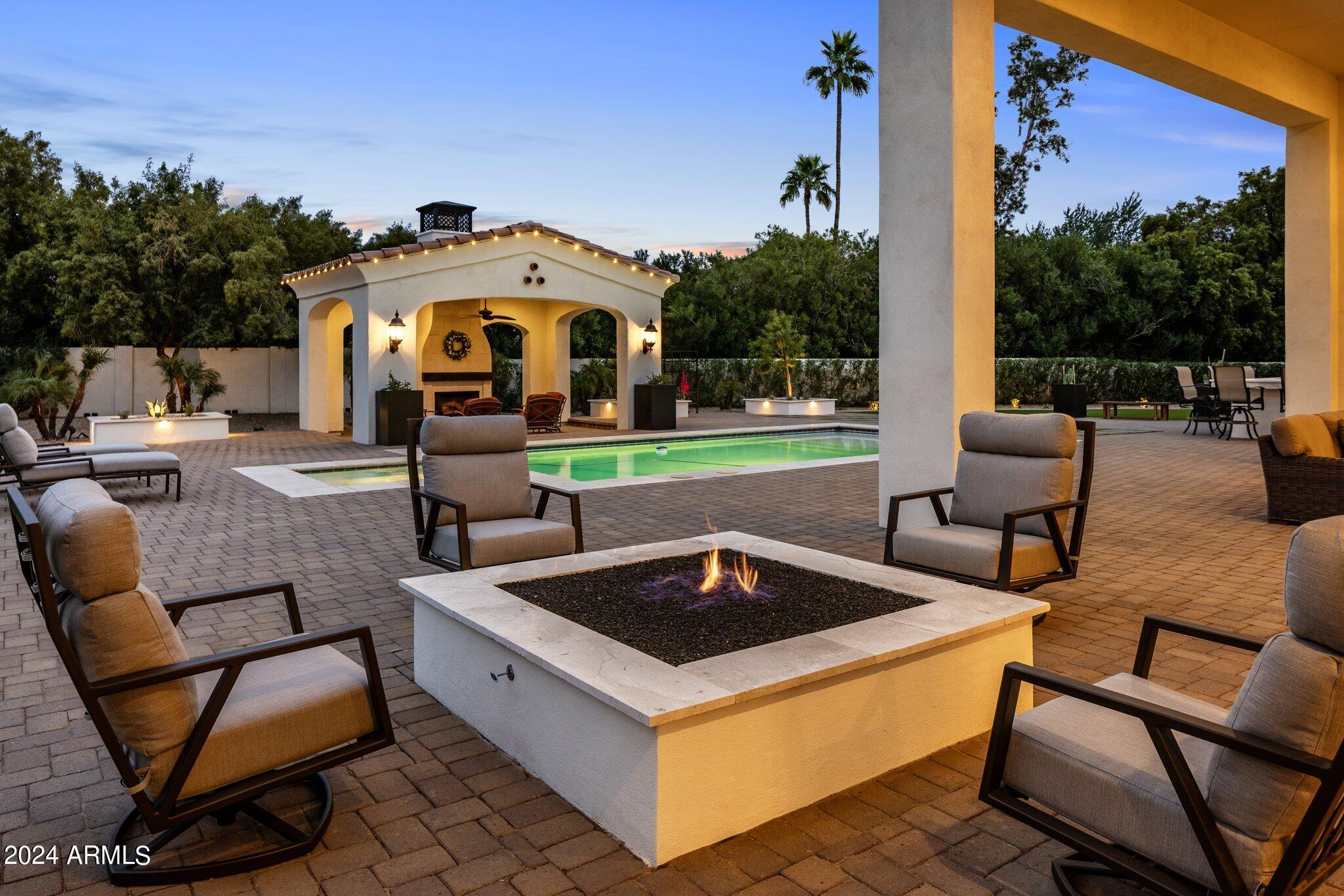 PARADISE HIGHLANDS ESTATES - Residential