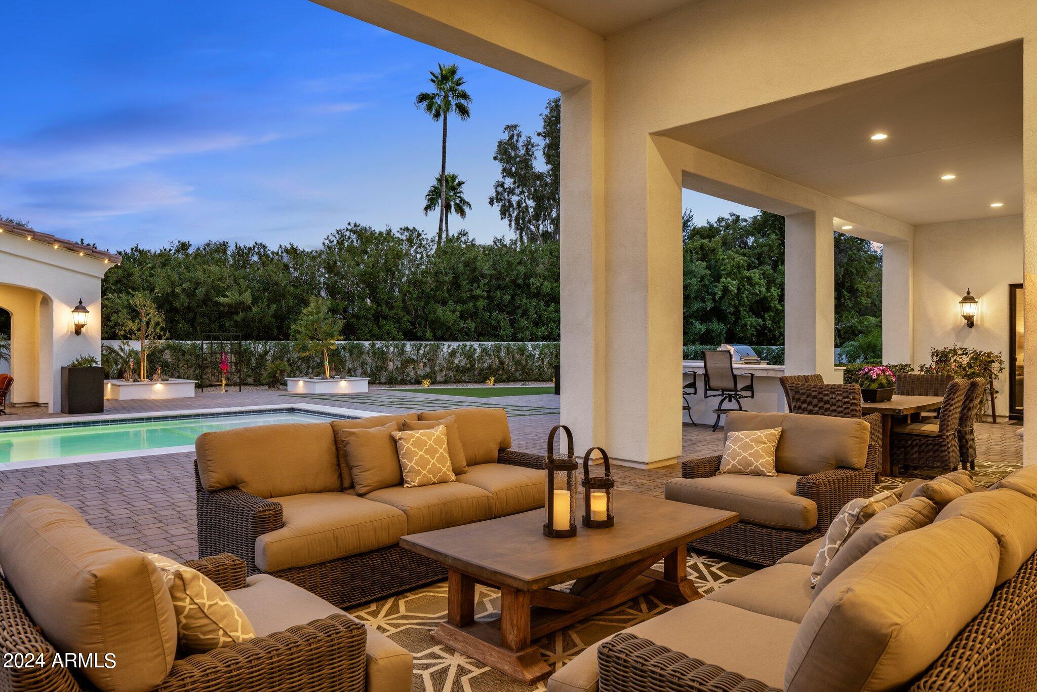 PARADISE HIGHLANDS ESTATES - Residential