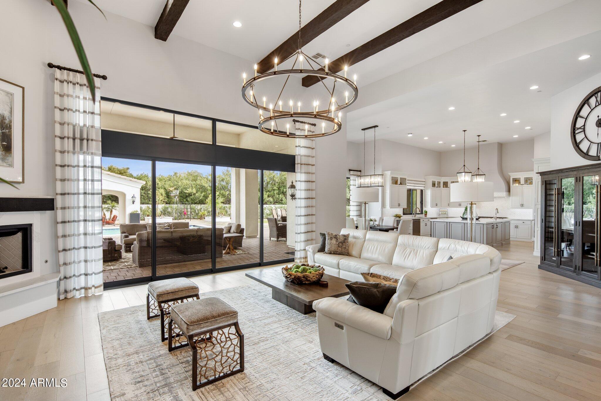 PARADISE HIGHLANDS ESTATES - Residential