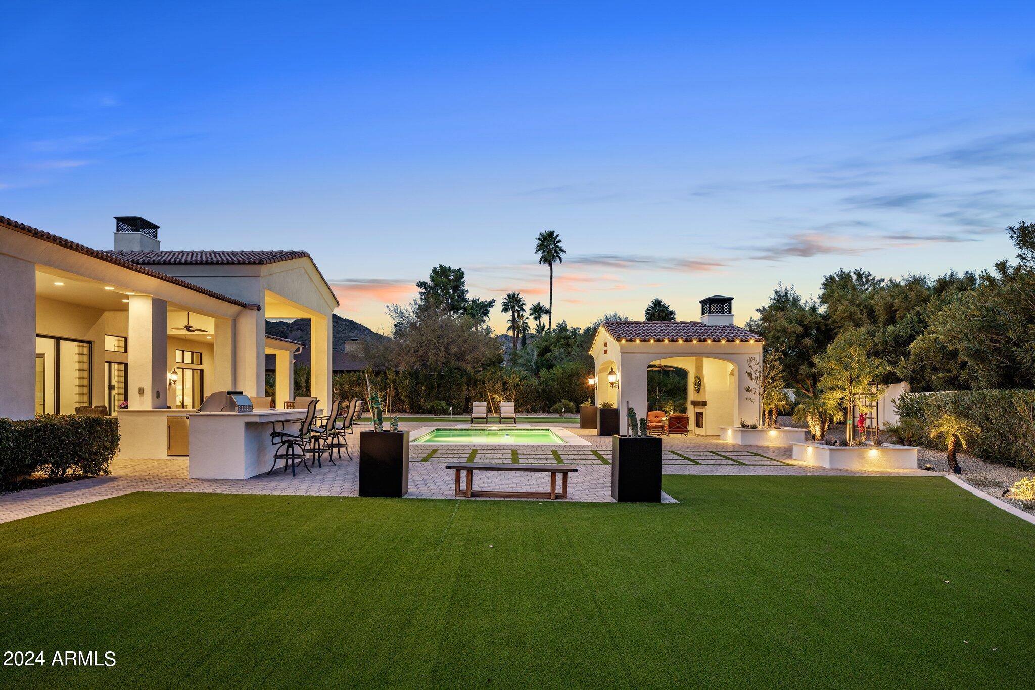 PARADISE HIGHLANDS ESTATES - Residential