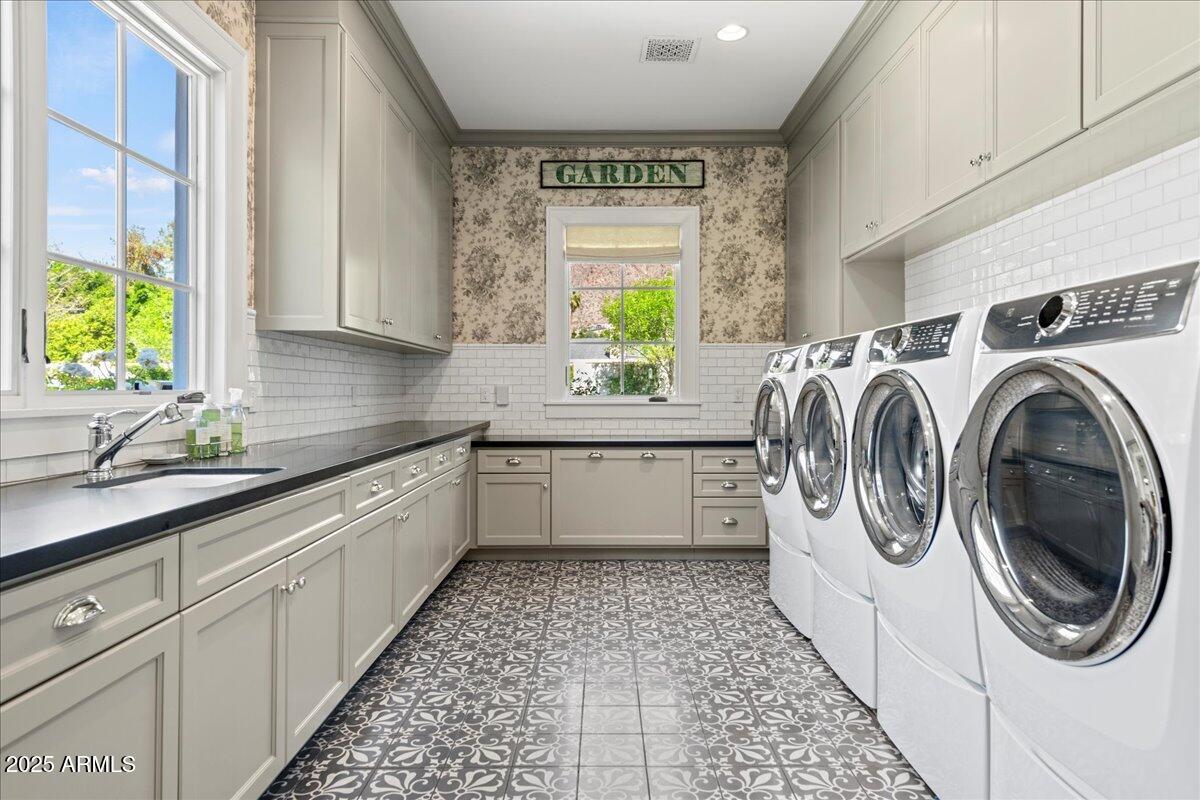 DEL RAY ESTATES 16 - Residential