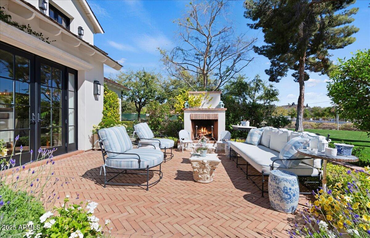 DEL RAY ESTATES 16 - Residential