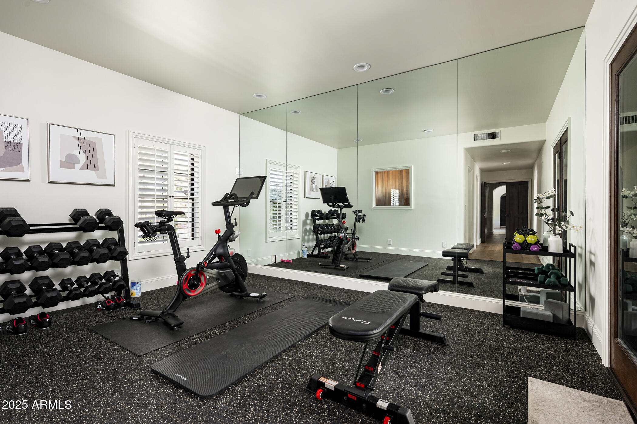 CAMELBACK COUNTRY ESTATES 6 - Residential