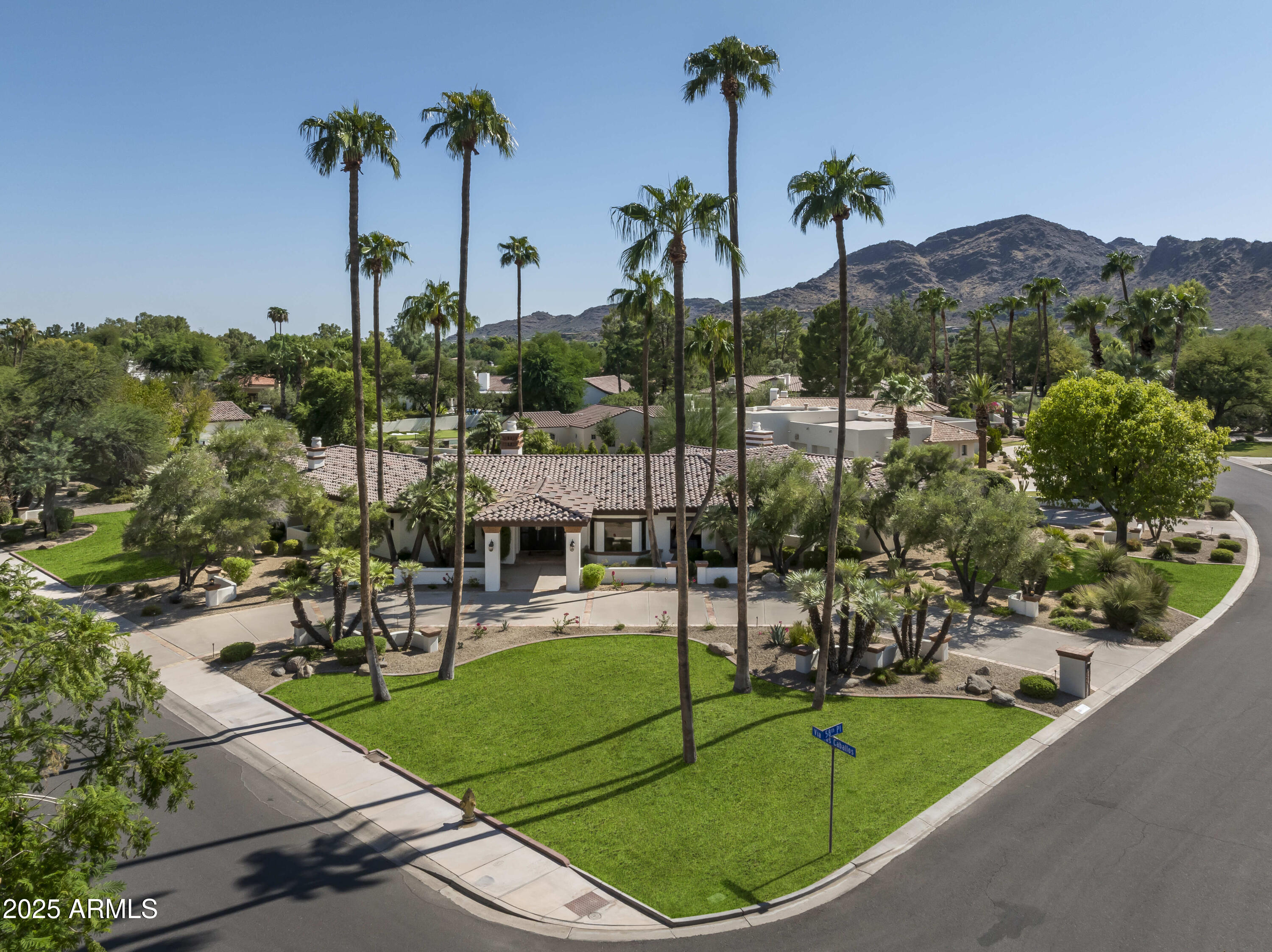 CAMELBACK COUNTRY ESTATES 6 - Residential