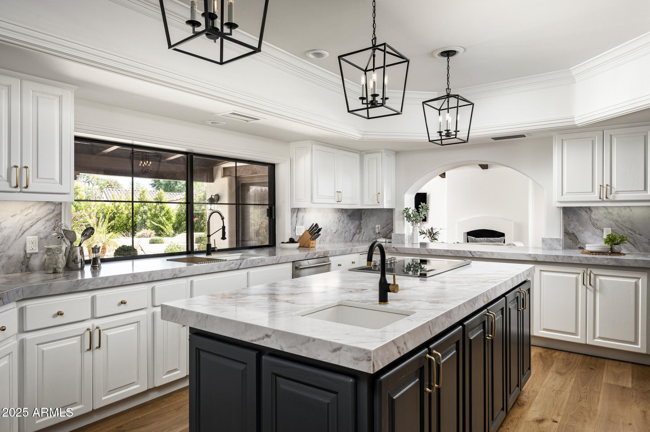 CAMELBACK COUNTRY ESTATES 6 - Residential