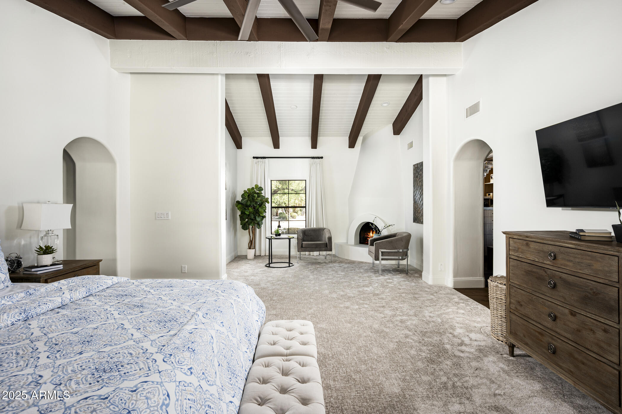 CAMELBACK COUNTRY ESTATES 6 - Residential