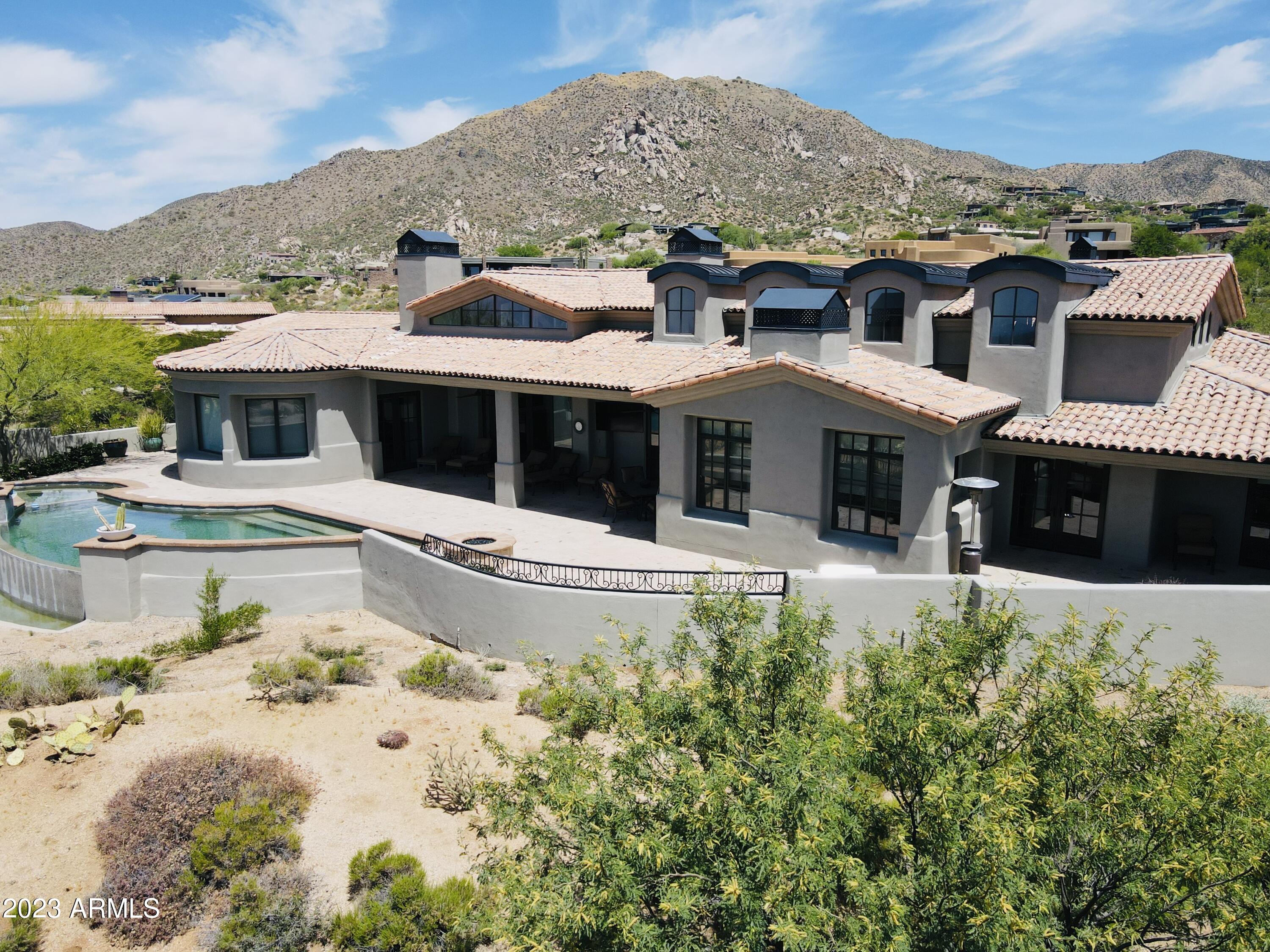 DESERT MOUNTAIN - Residential