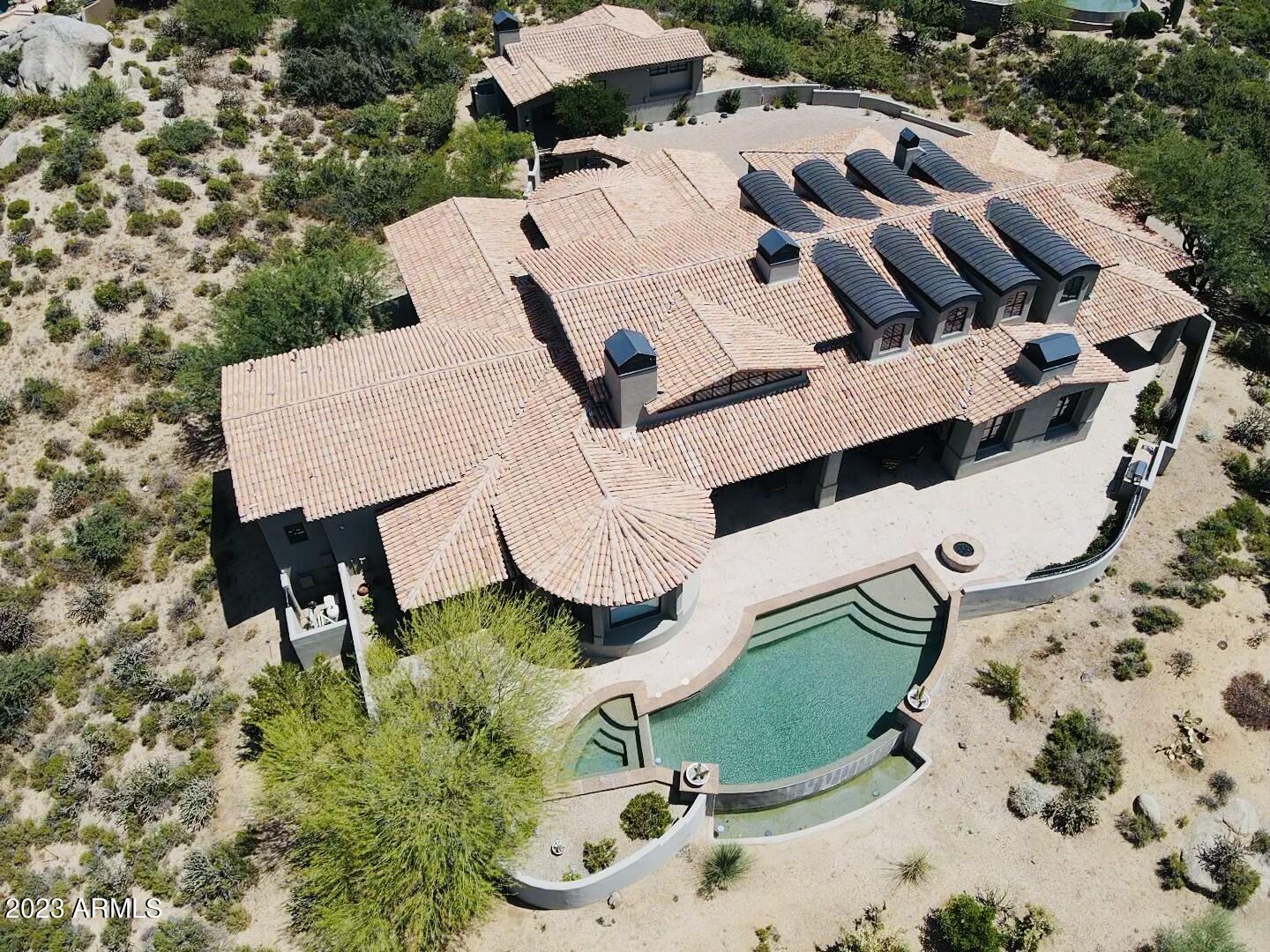 DESERT MOUNTAIN - Residential