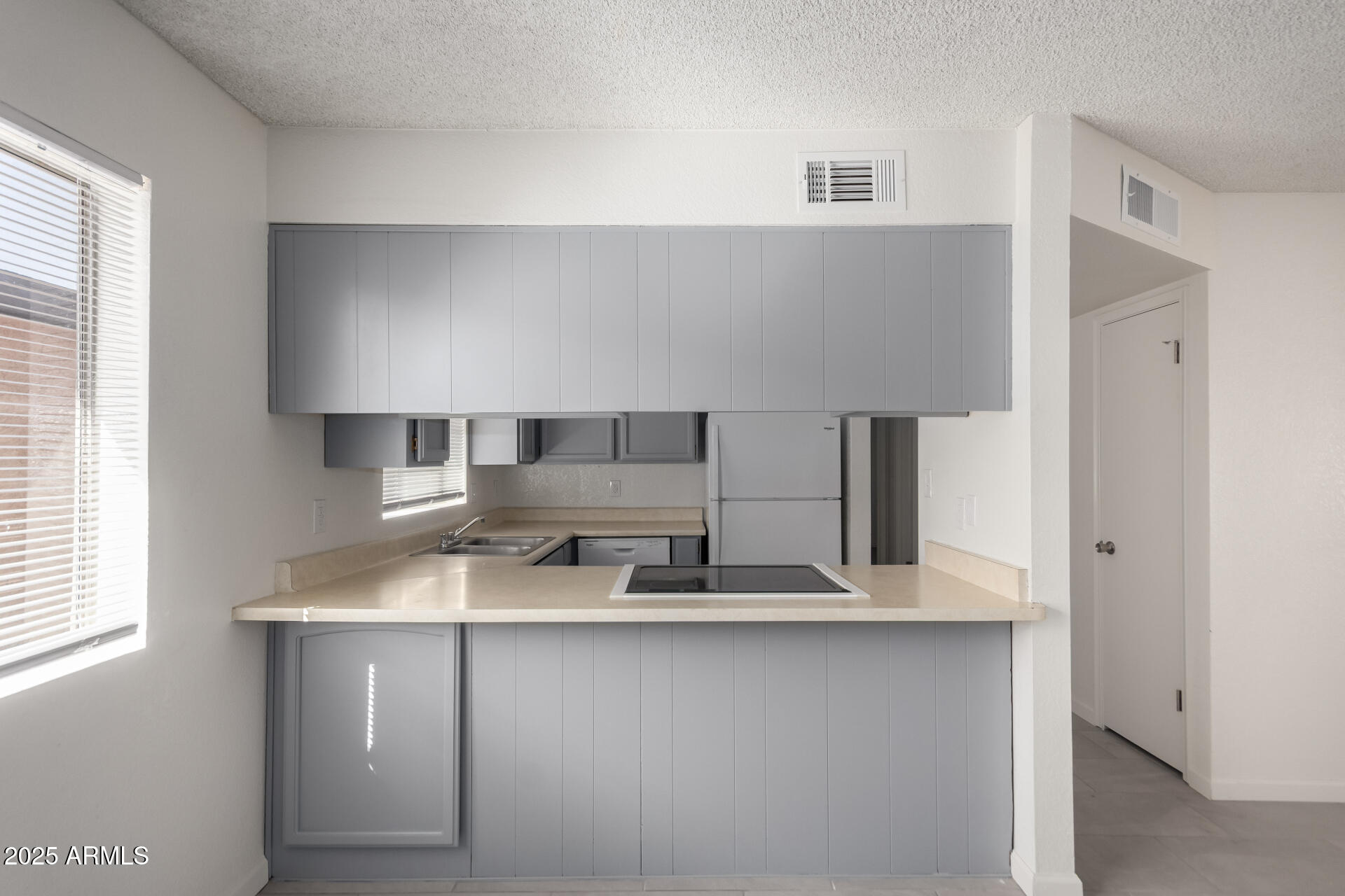 COLONIA GRANADA UNIT 5 - Residential Lease