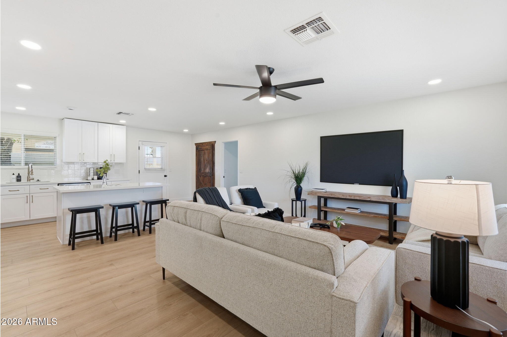 LA VIDA SERENA ESTATES - Residential