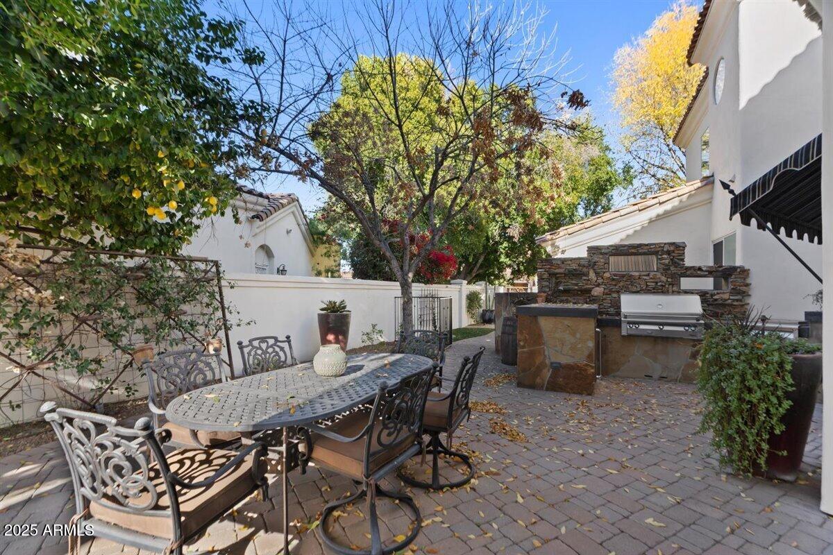WEST LAKE ESTATES - Residential